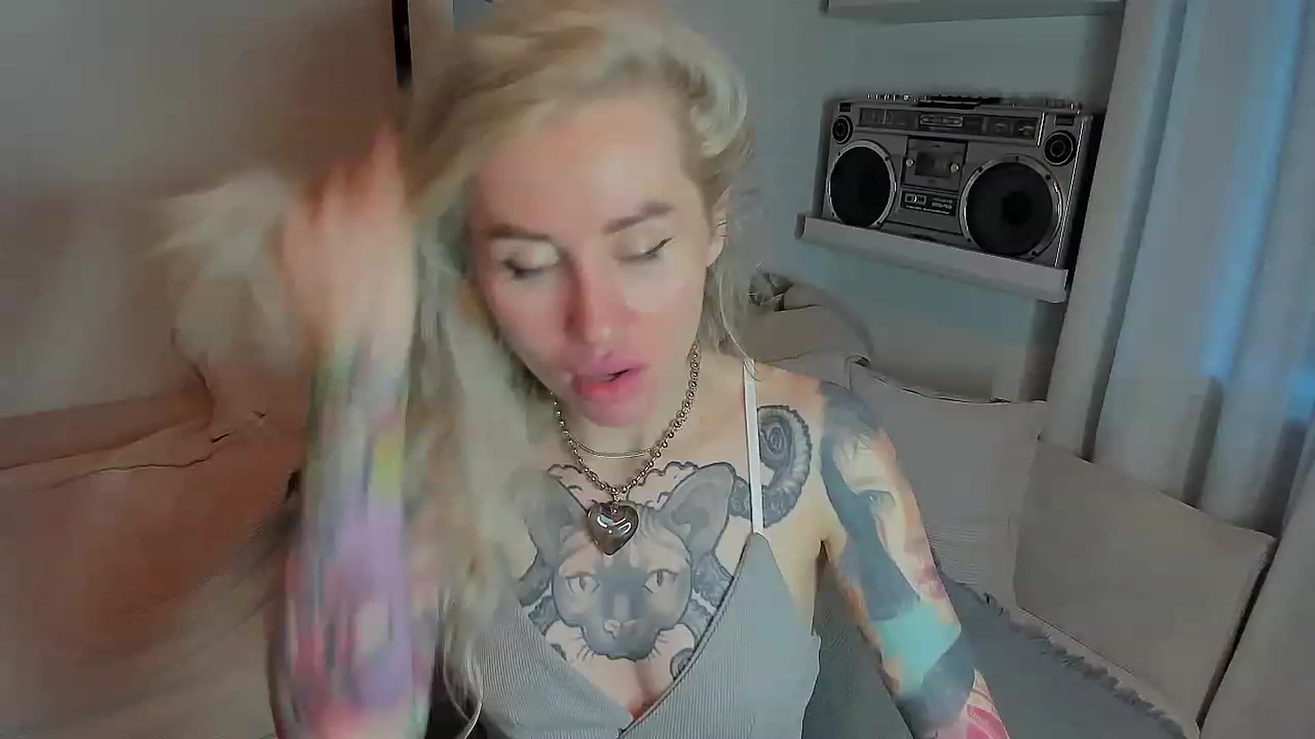 Gallery image thumbnail from Alexa_Smithhh's myfreecams stream on, 07/22/2023, 18:50 image 17 of 20