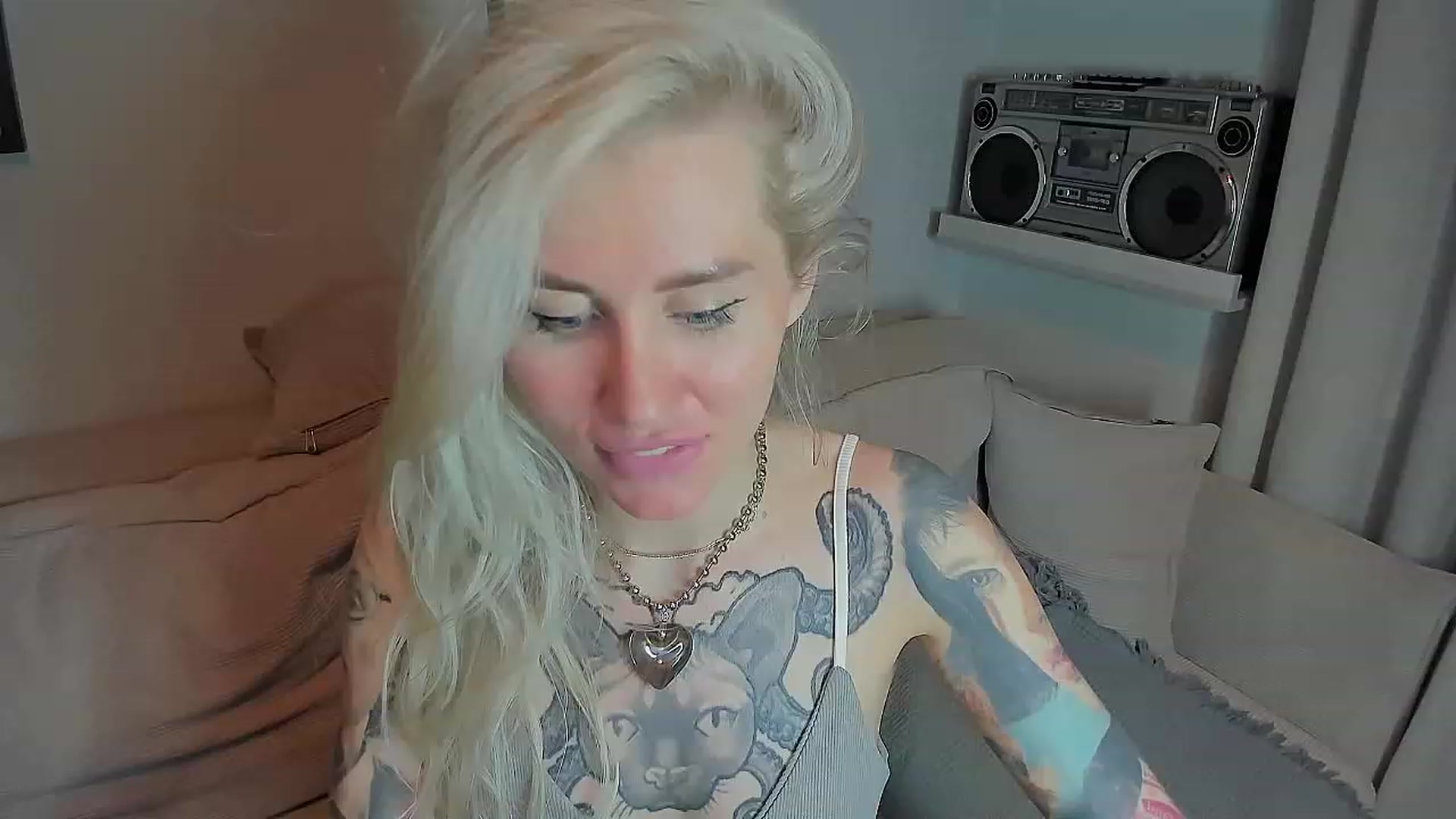 Gallery image thumbnail from Alexa_Smithhh's myfreecams stream on, 07/22/2023, 19:25 image 20 of 20
