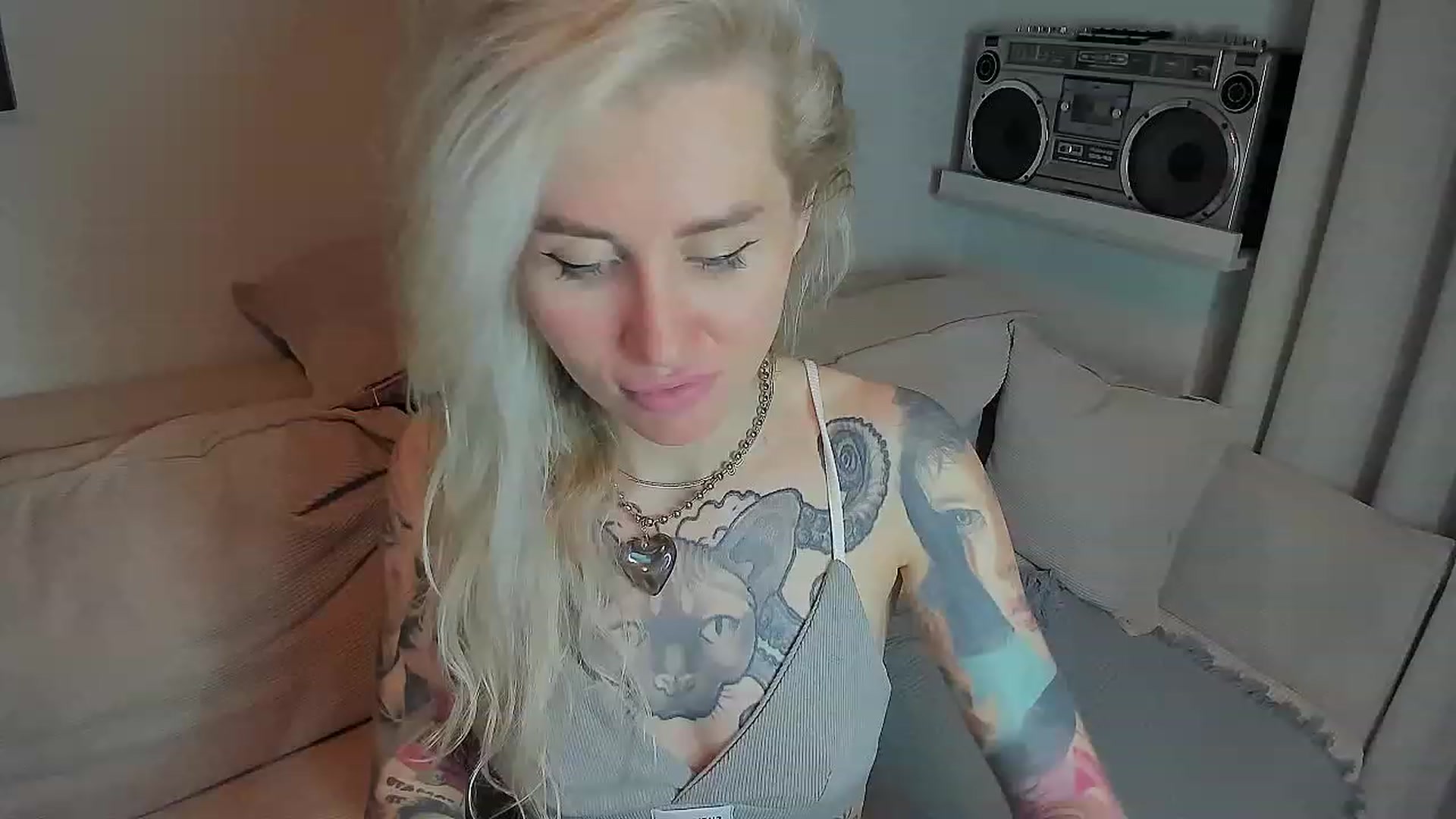Gallery image thumbnail from Alexa_Smithhh's myfreecams stream on, 07/22/2023, 21:13 image 20 of 20
