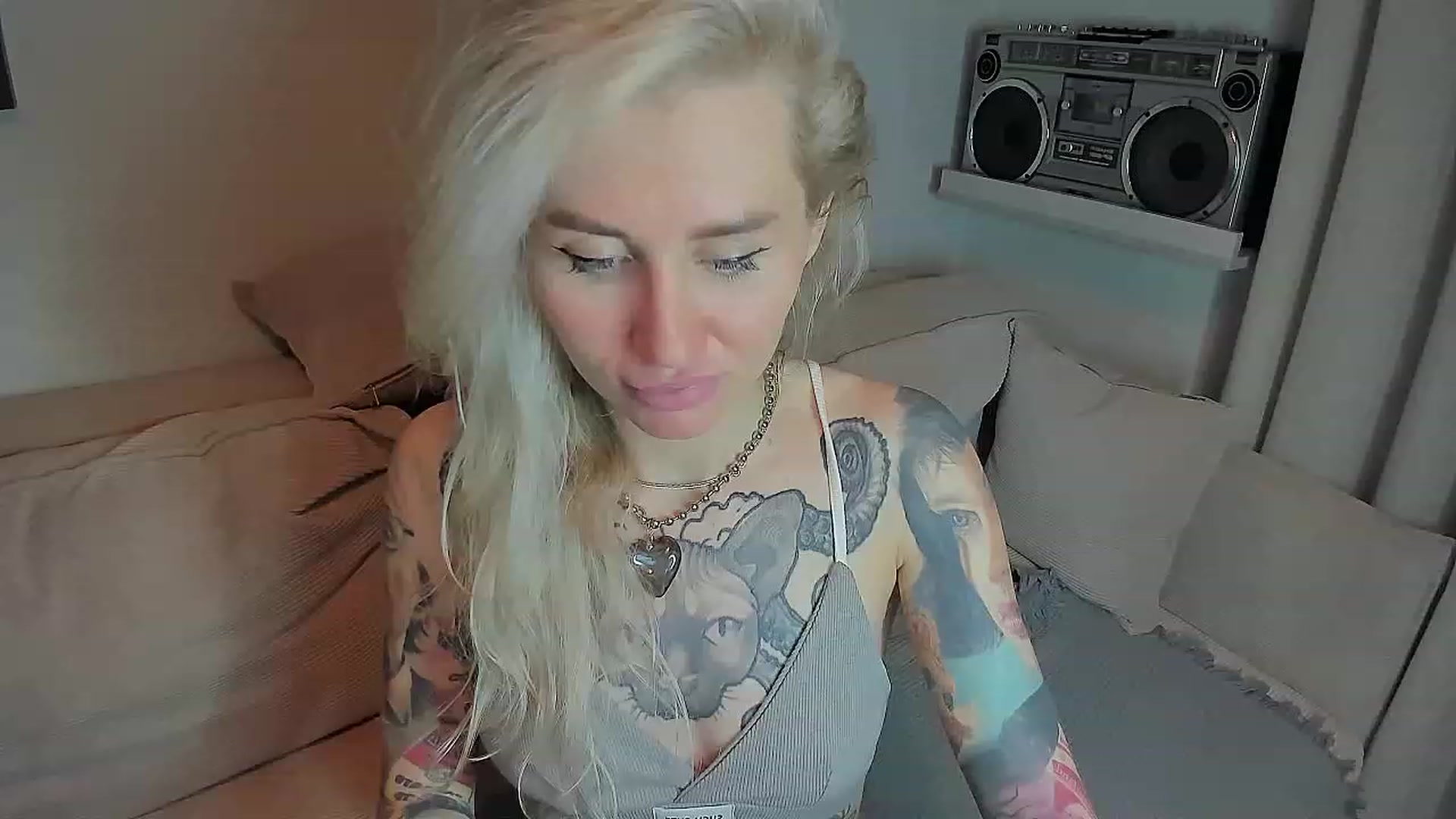 Gallery image thumbnail from Alexa_Smithhh's myfreecams stream on, 07/22/2023, 21:13 image 19 of 20