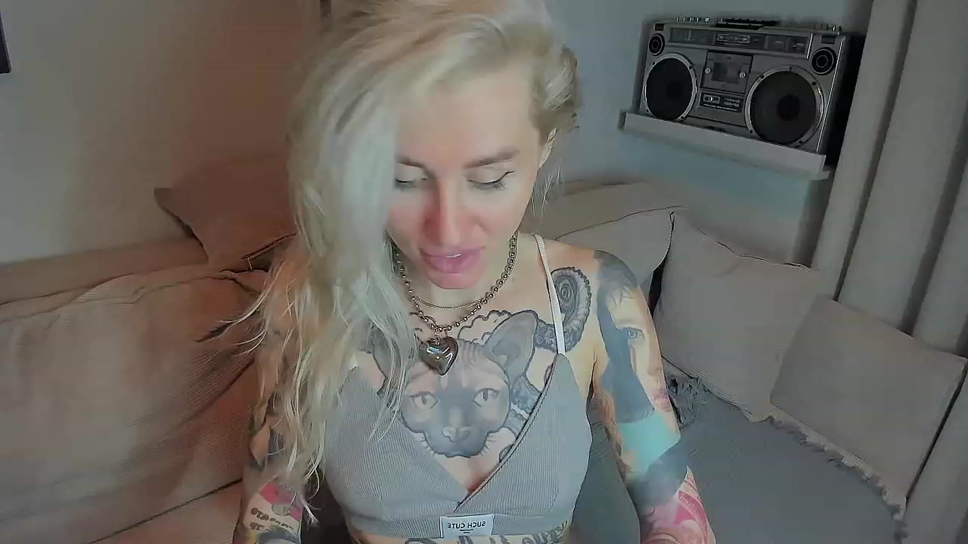 Gallery image thumbnail from Alexa_Smithhh's myfreecams stream on, 07/22/2023, 21:13 image 17 of 20