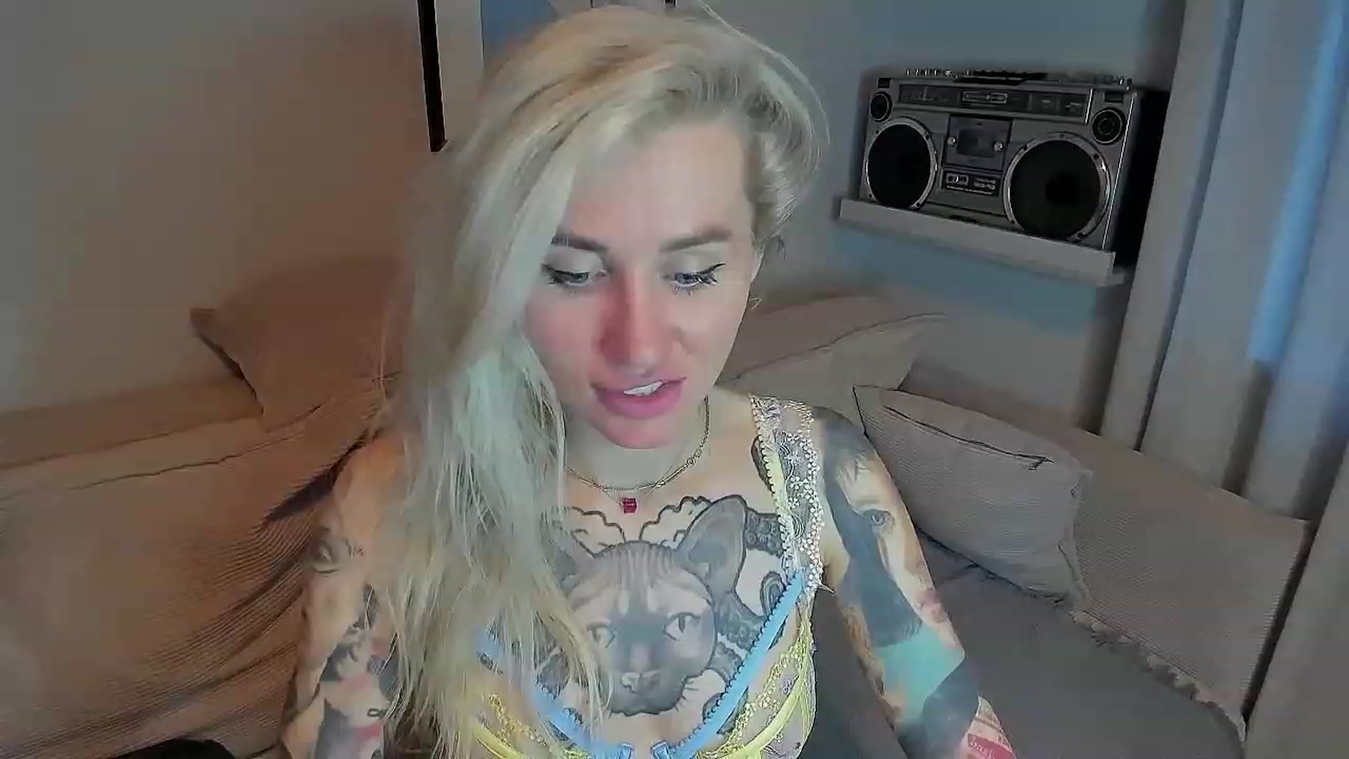 Gallery image thumbnail from Alexa_Smithhh's myfreecams stream on, 07/23/2023, 19:11 image 7 of 20