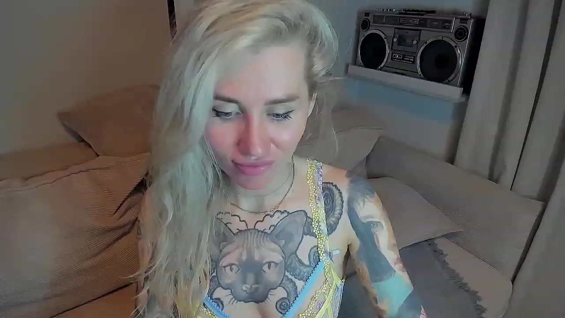 Gallery image thumbnail from Alexa_Smithhh's myfreecams stream on, 07/23/2023, 20:47 image 18 of 20