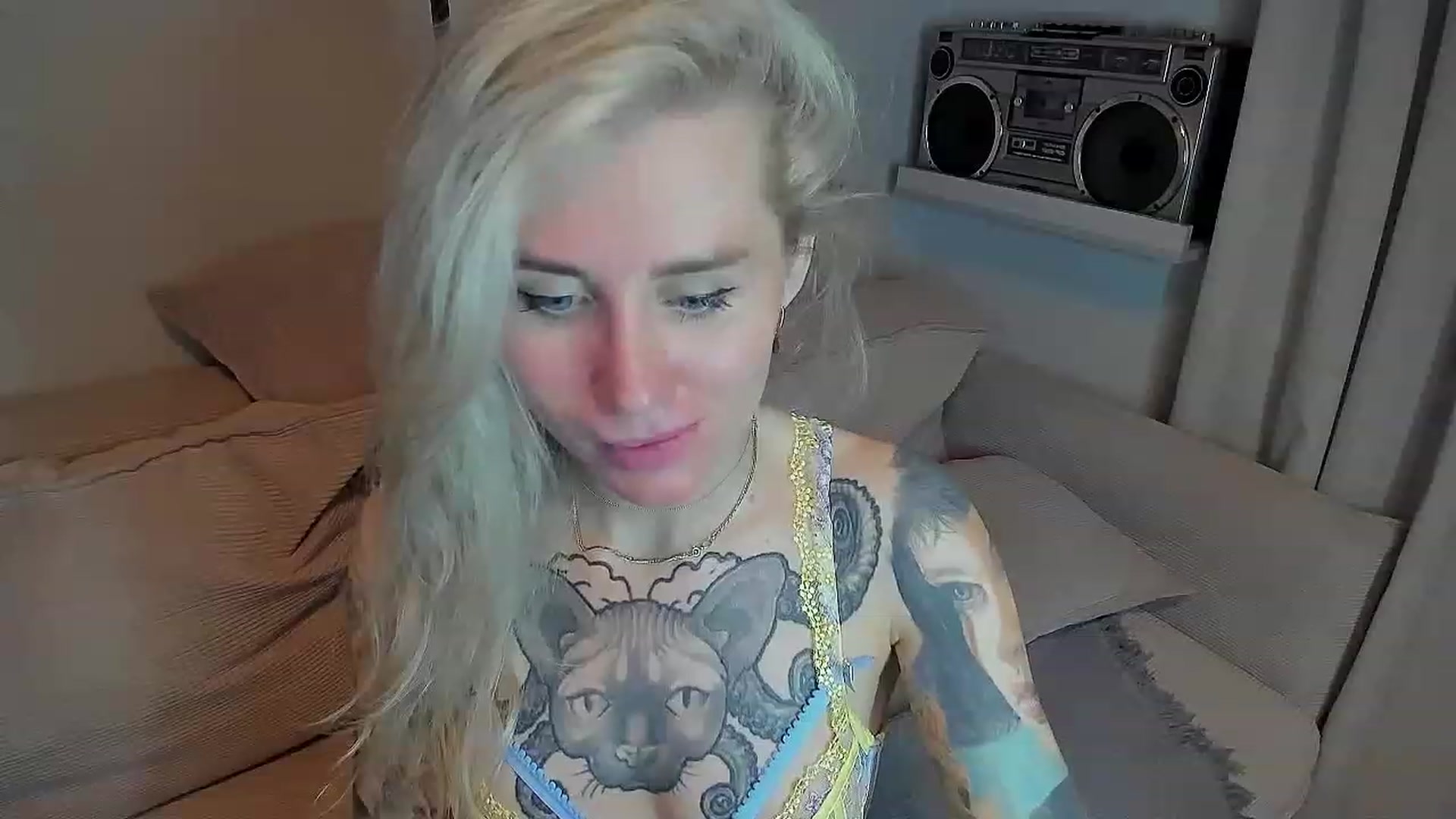 Gallery image thumbnail from Alexa_Smithhh's myfreecams stream on, 07/23/2023, 20:47 image 20 of 20
