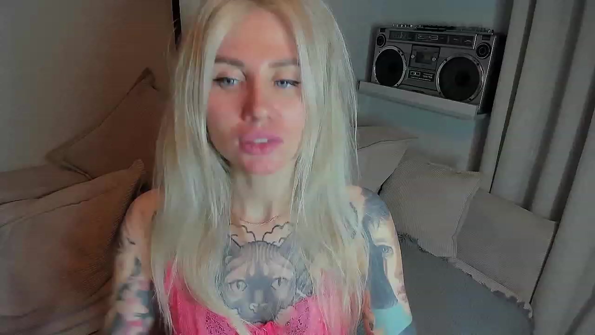 Gallery image thumbnail from Alexa_Smithhh's myfreecams stream on, 07/24/2023, 20:16 image 17 of 20