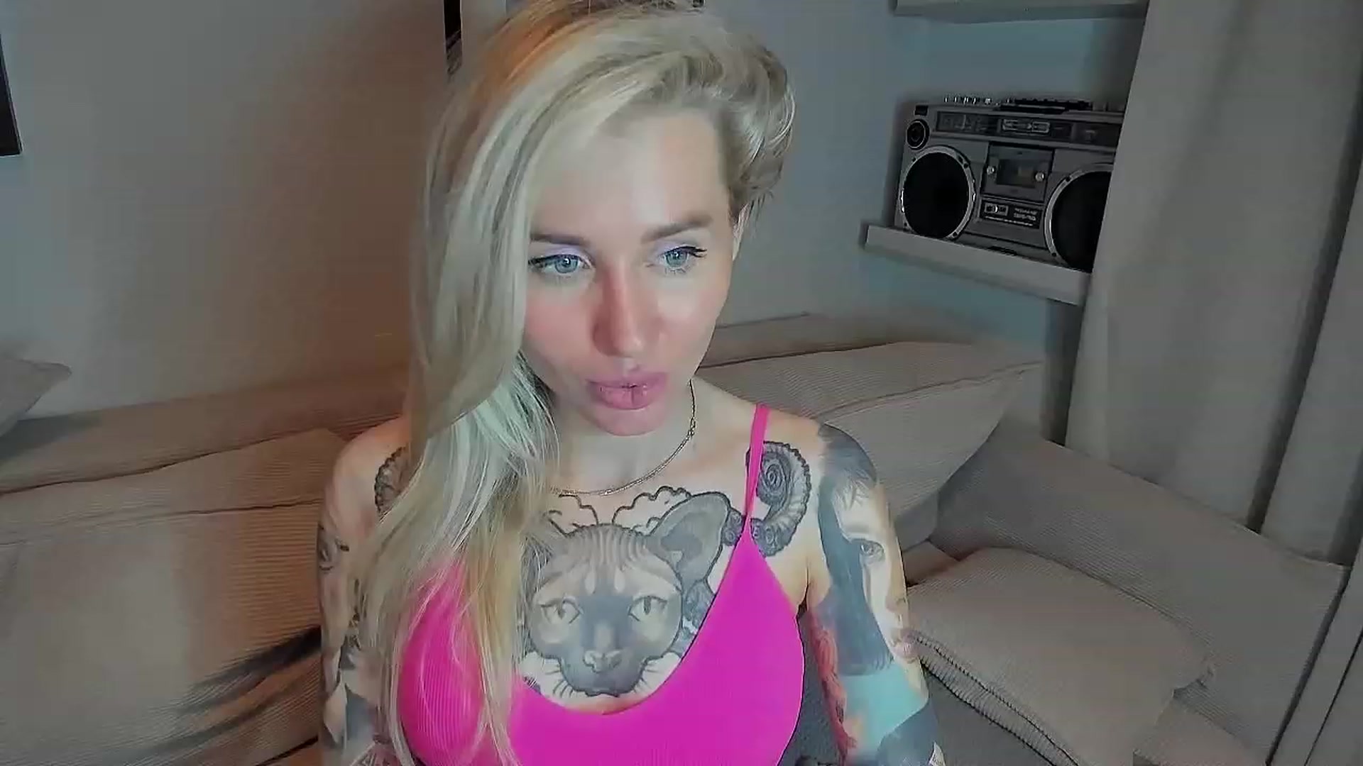 Gallery image thumbnail from Alexa_Smithhh's myfreecams stream on, 07/27/2023, 19:51 image 7 of 20