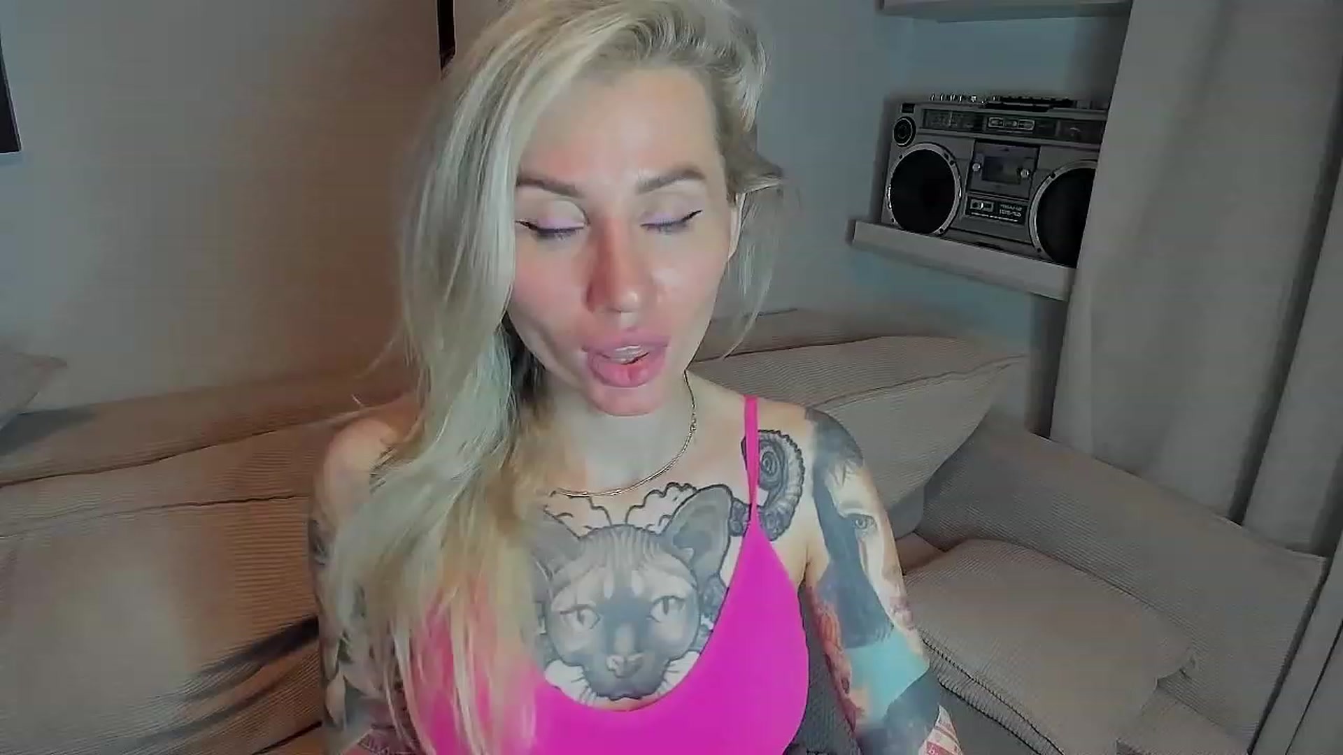 Gallery image thumbnail from Alexa_Smithhh's myfreecams stream on, 07/27/2023, 19:51 image 13 of 20