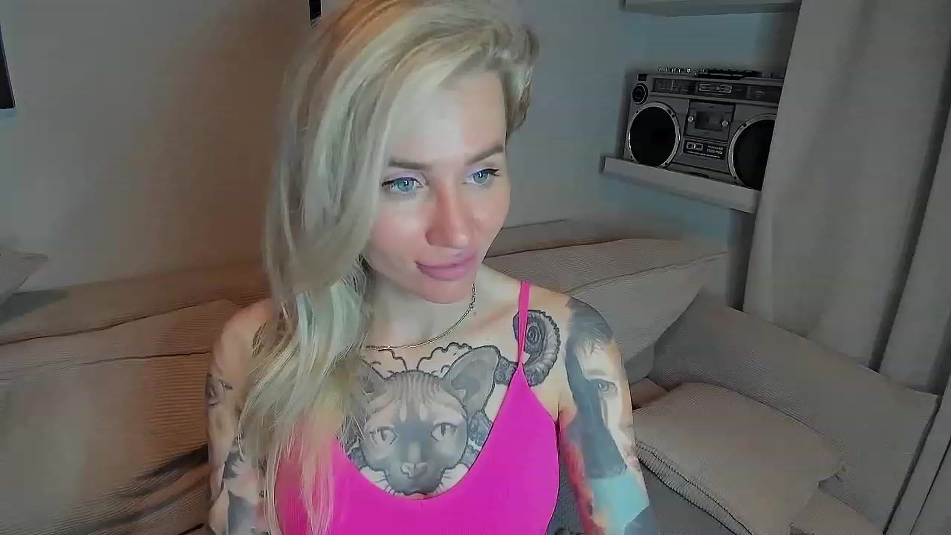 Gallery image thumbnail from Alexa_Smithhh's myfreecams stream on, 07/27/2023, 19:51 image 3 of 20