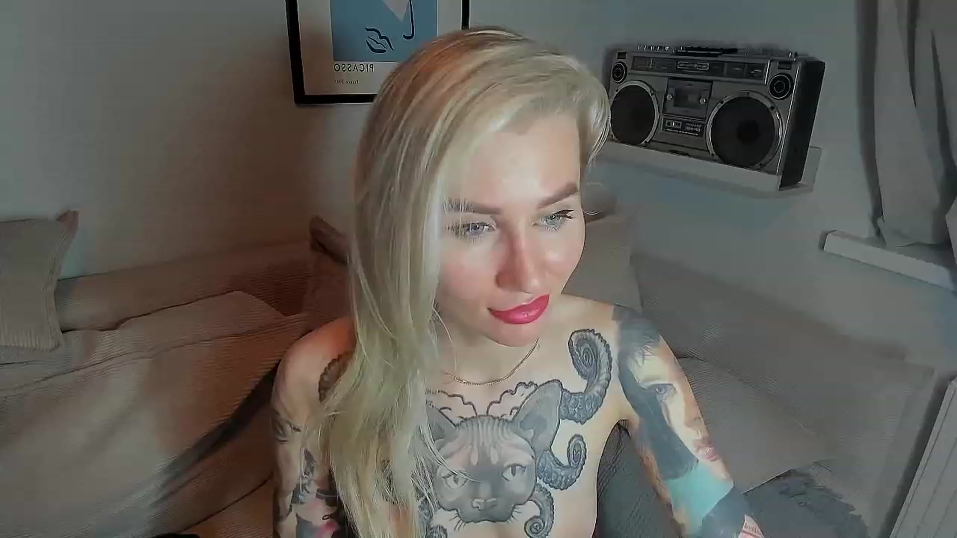 Gallery image thumbnail from Alexa_Smithhh's myfreecams stream on, 07/28/2023, 21:14 image 18 of 20