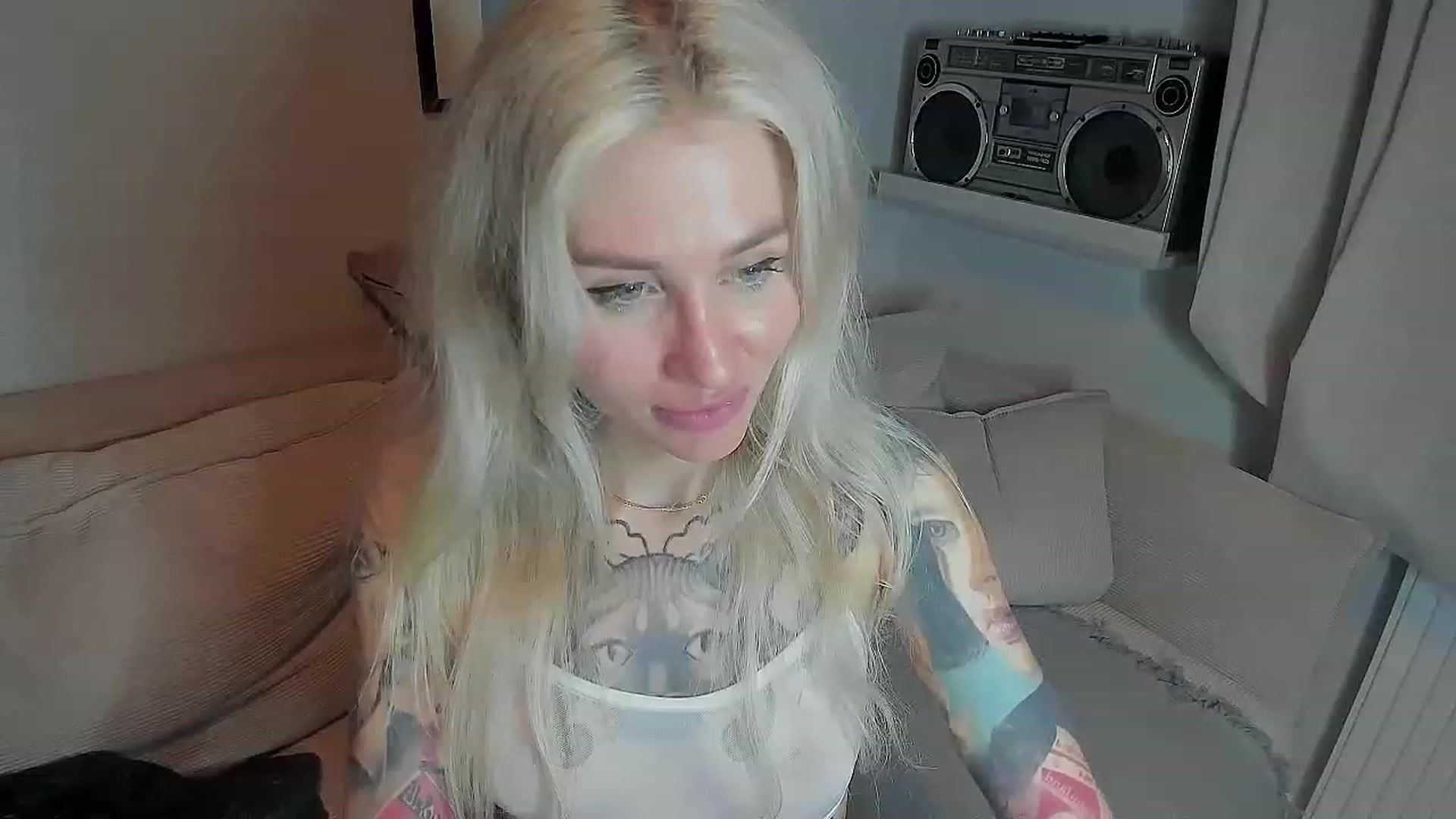 Gallery image thumbnail from Alexa_Smithhh's myfreecams stream on, 07/30/2023, 19:27 image 19 of 20