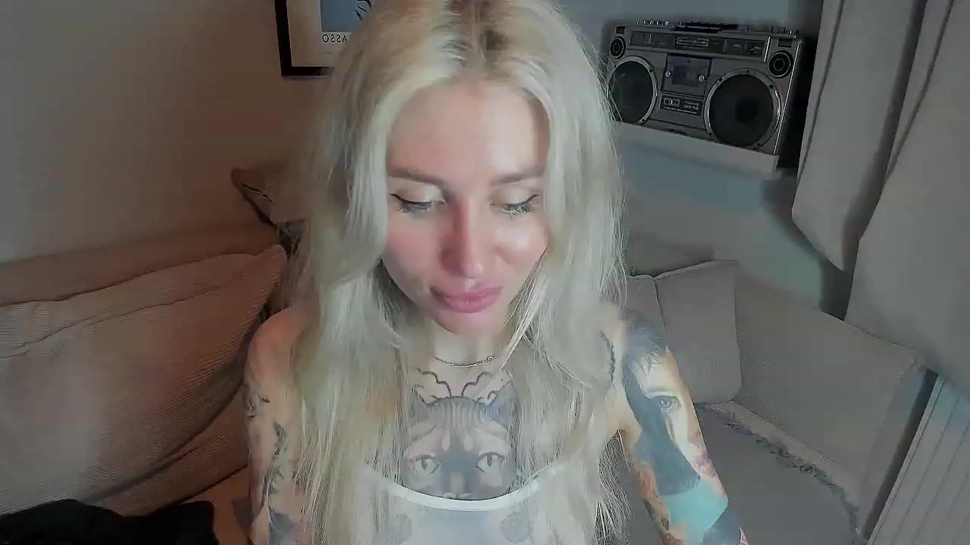 Gallery image thumbnail from Alexa_Smithhh's myfreecams stream on, 07/30/2023, 19:27 image 4 of 20