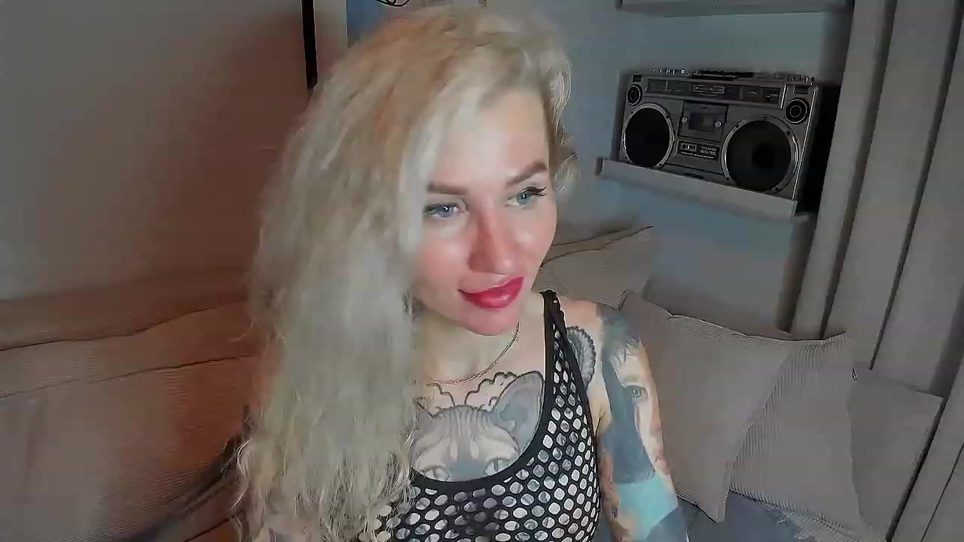 Gallery image thumbnail from Alexa_Smithhh's myfreecams stream on, 08/02/2023, 21:35 image 1 of 20