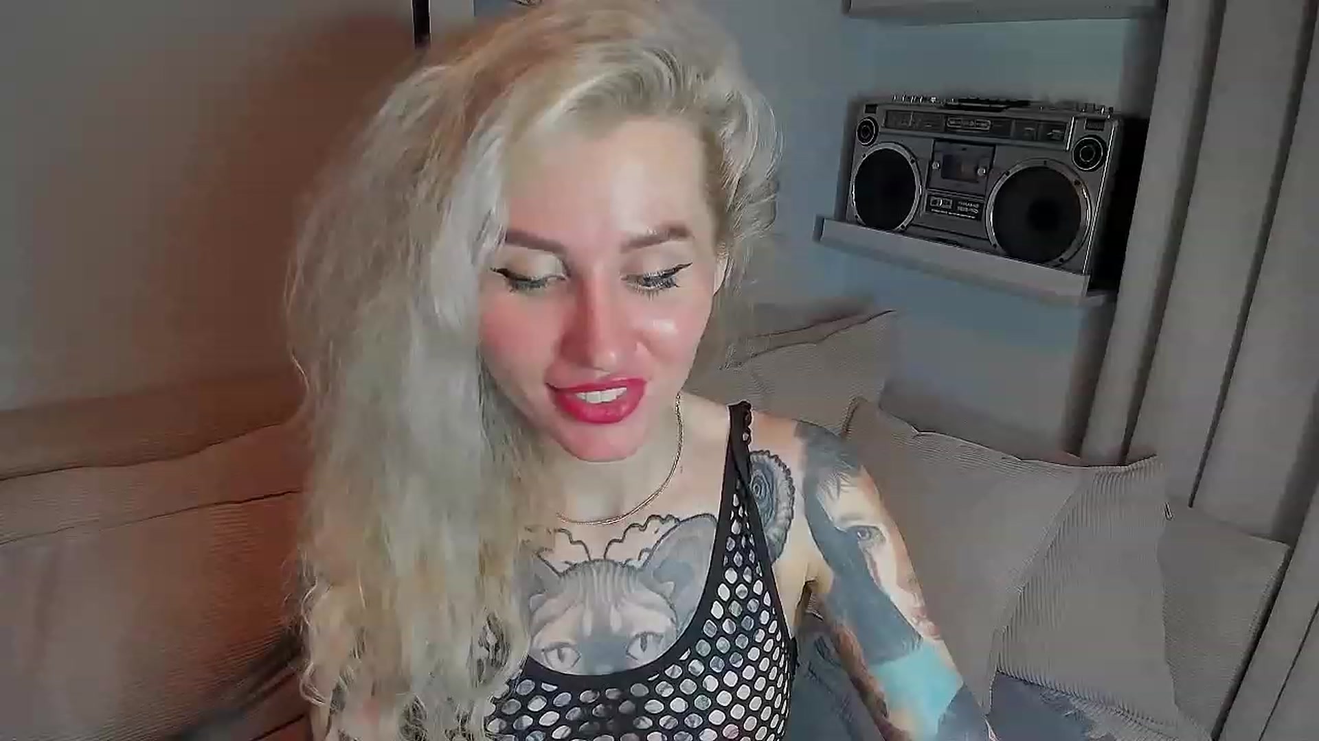 Gallery image thumbnail from Alexa_Smithhh's myfreecams stream on, 08/02/2023, 21:35 image 18 of 20