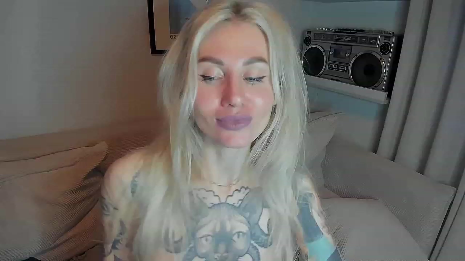 Gallery image thumbnail from Alexa_Smithhh's myfreecams stream on, 08/06/2023, 18:47 image 17 of 20