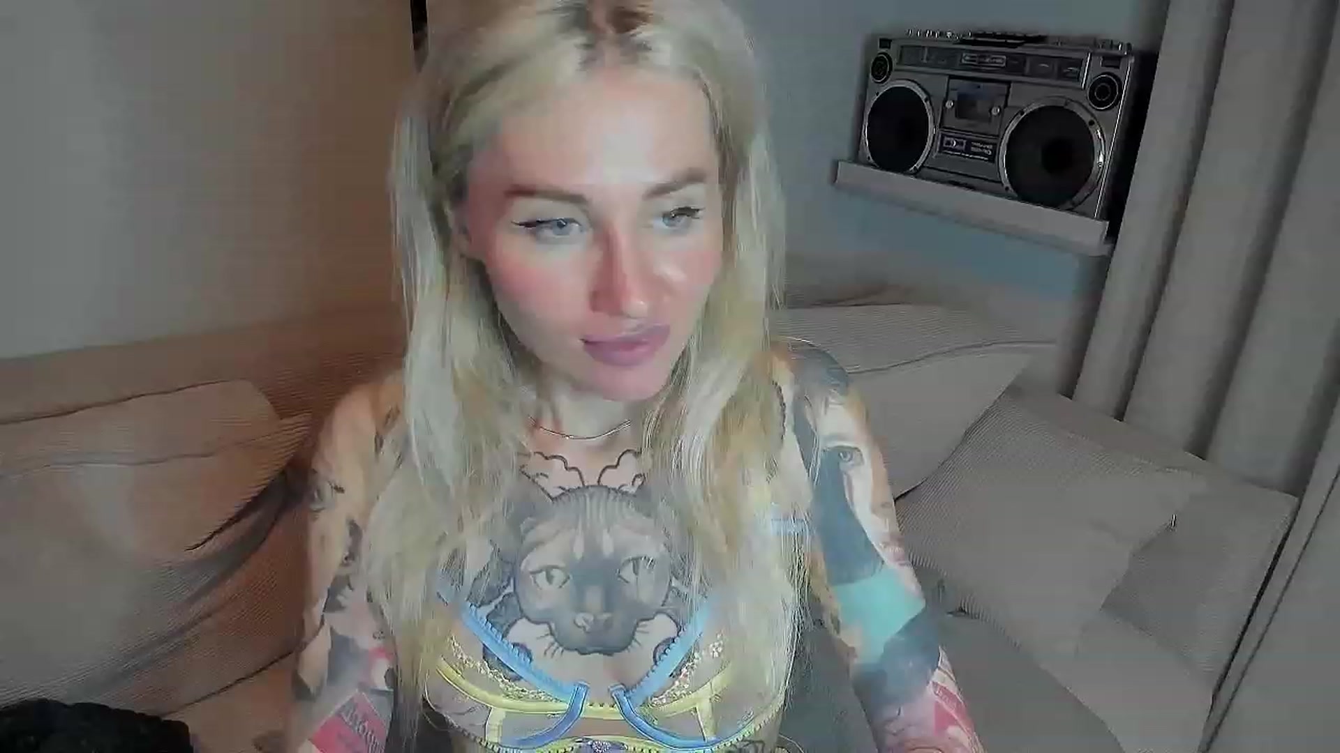 Gallery image thumbnail from Alexa_Smithhh's myfreecams stream on, 08/06/2023, 21:24 image 14 of 20