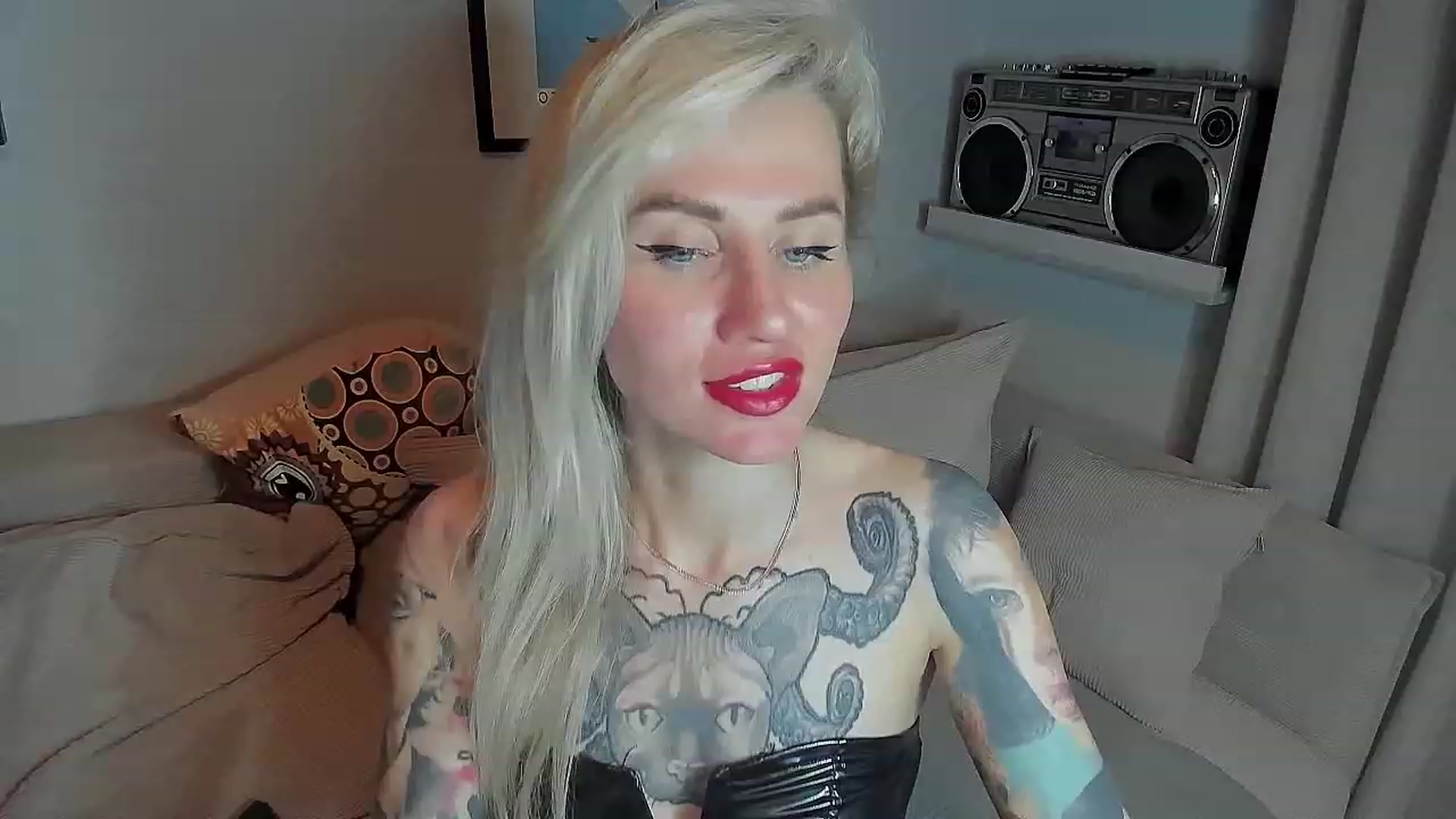 Gallery image thumbnail from Alexa_Smithhh's myfreecams stream on, 08/07/2023, 21:01 image 7 of 20