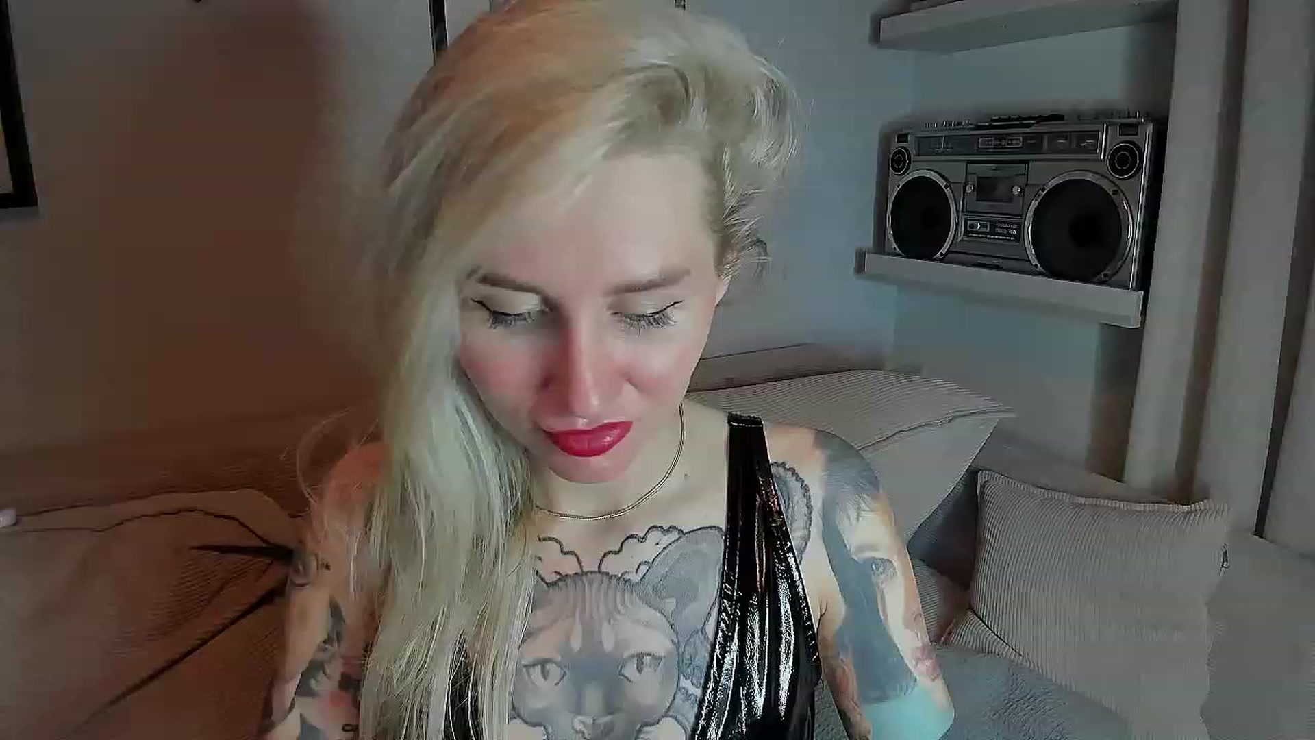 Gallery image thumbnail from Alexa_Smithhh's myfreecams stream on, 08/08/2023, 20:33 image 18 of 20