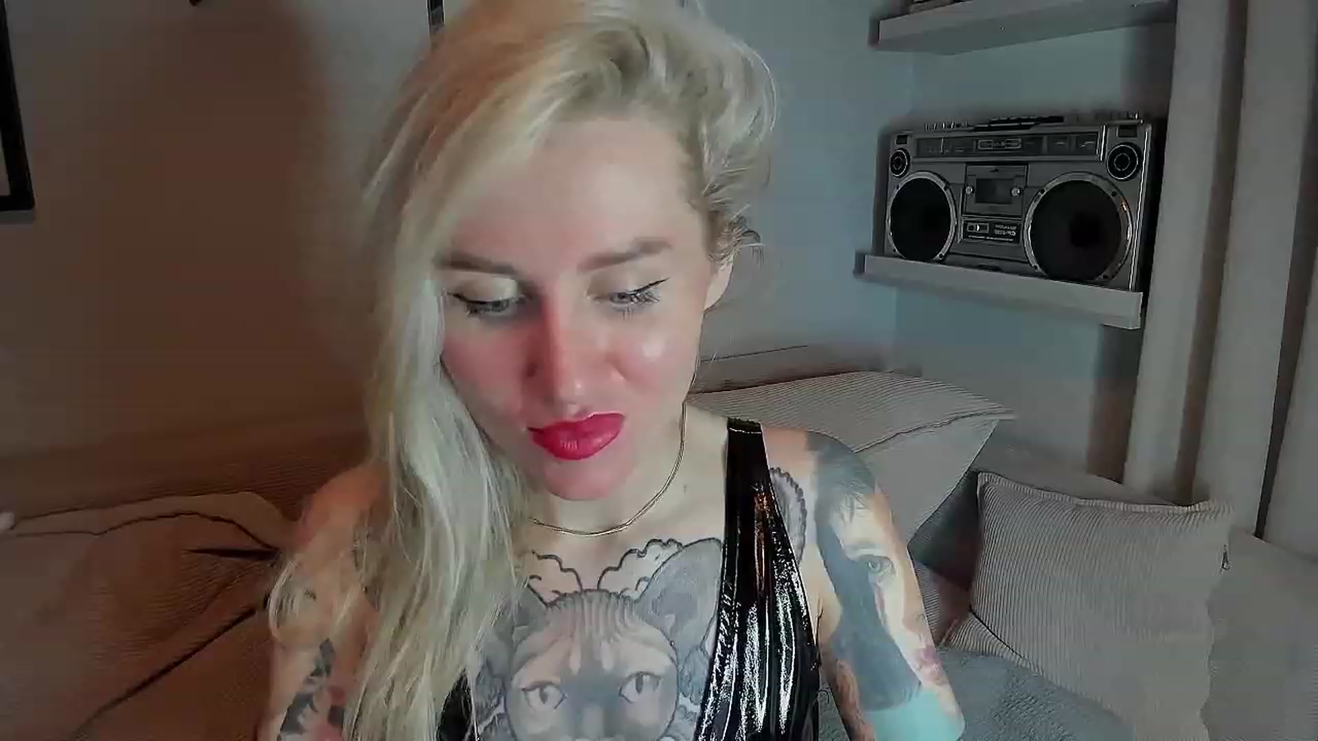 Gallery image thumbnail from Alexa_Smithhh's myfreecams stream on, 08/08/2023, 20:33 image 20 of 20