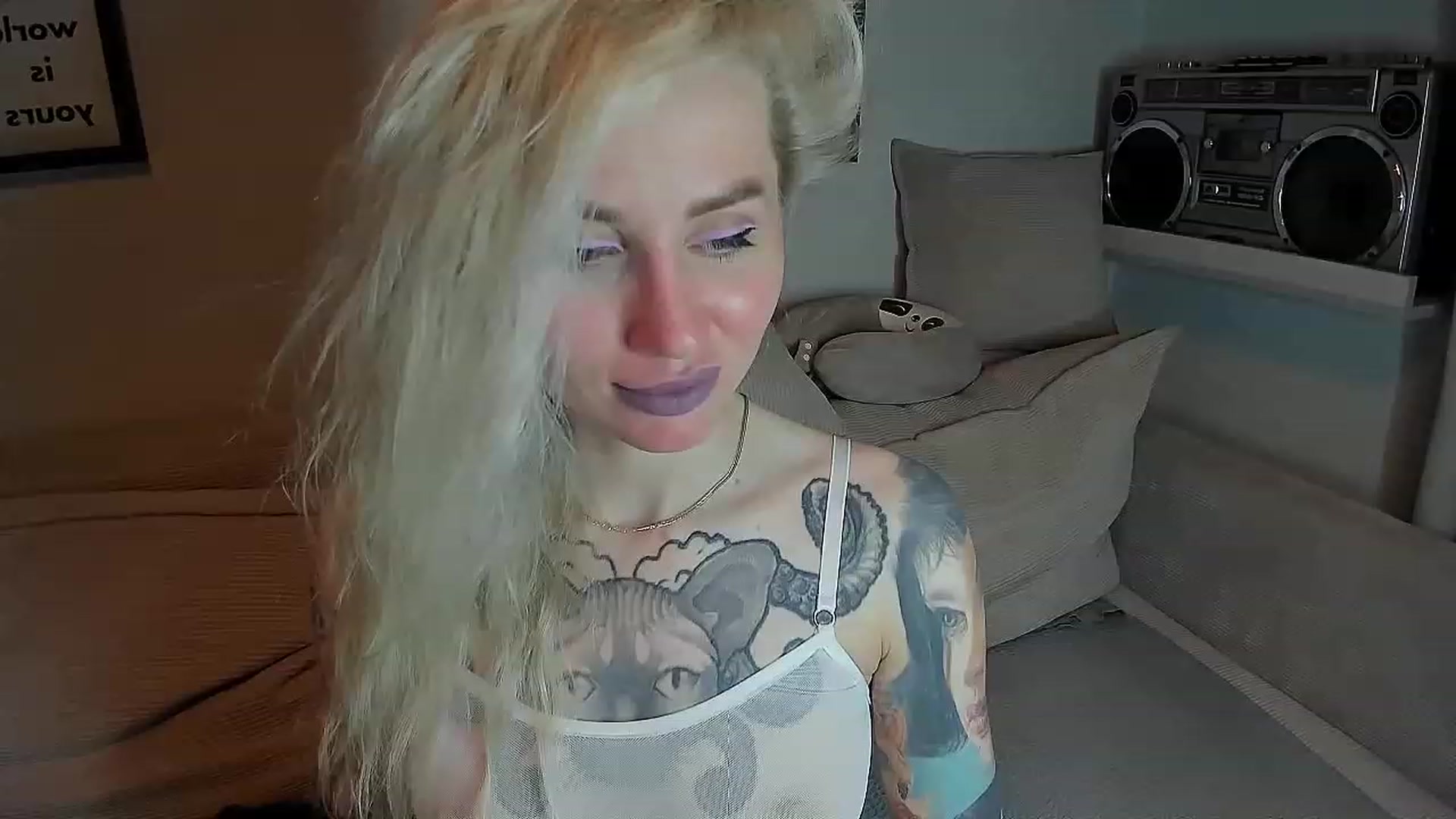 Gallery image thumbnail from Alexa_Smithhh's myfreecams stream on, 08/10/2023, 19:23 image 9 of 20