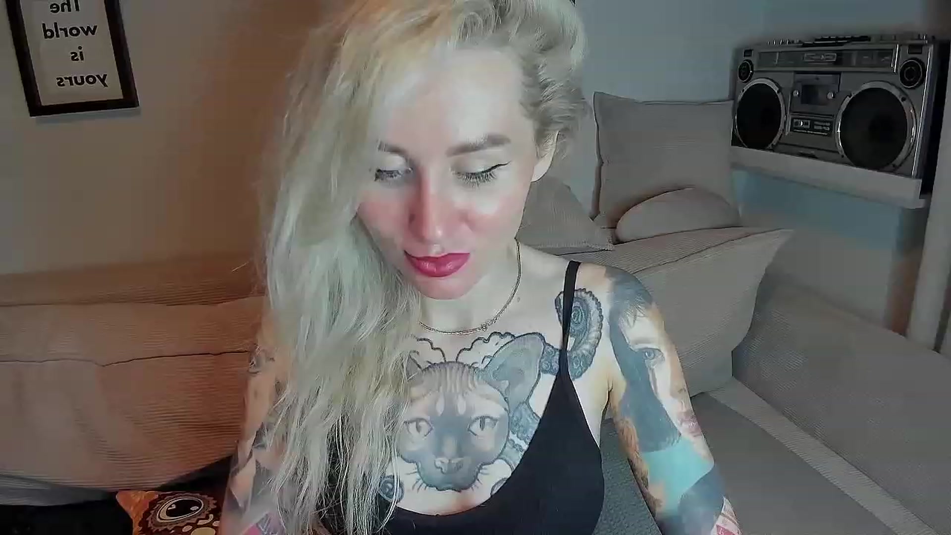 Gallery image thumbnail from Alexa_Smithhh's myfreecams stream on, 08/11/2023, 19:00 image 19 of 20