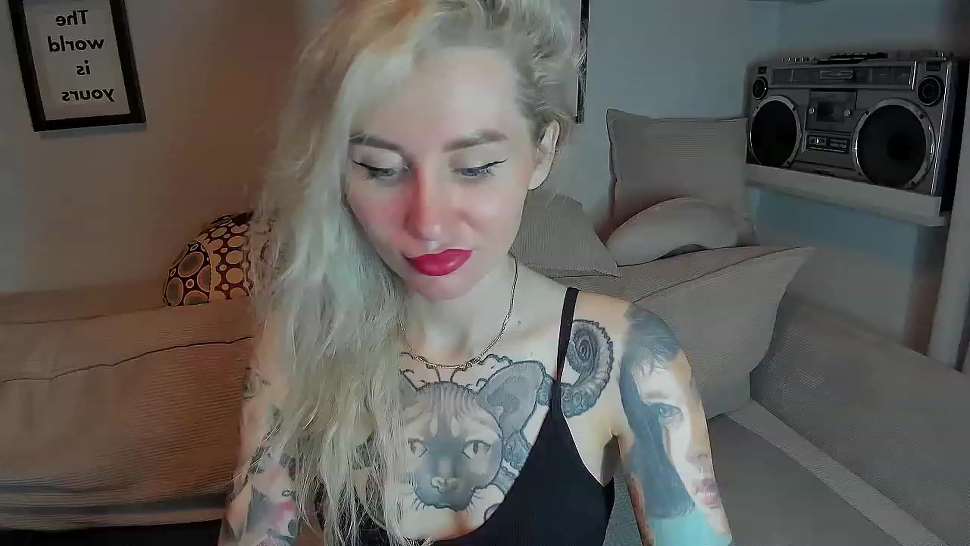 Gallery image thumbnail from Alexa_Smithhh's myfreecams stream on, 08/11/2023, 19:00 image 5 of 20