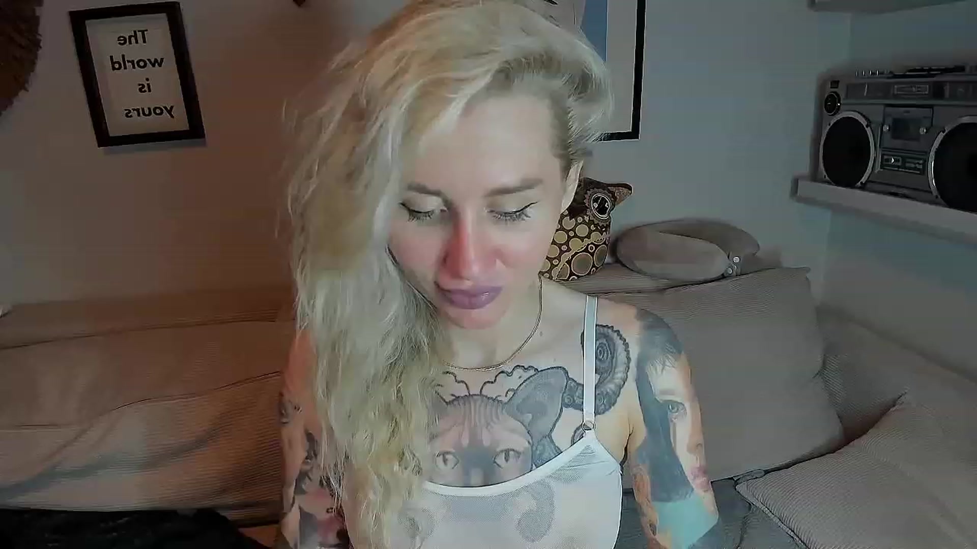 Gallery image thumbnail from Alexa_Smithhh's myfreecams stream on, 08/18/2023, 20:41 image 6 of 20