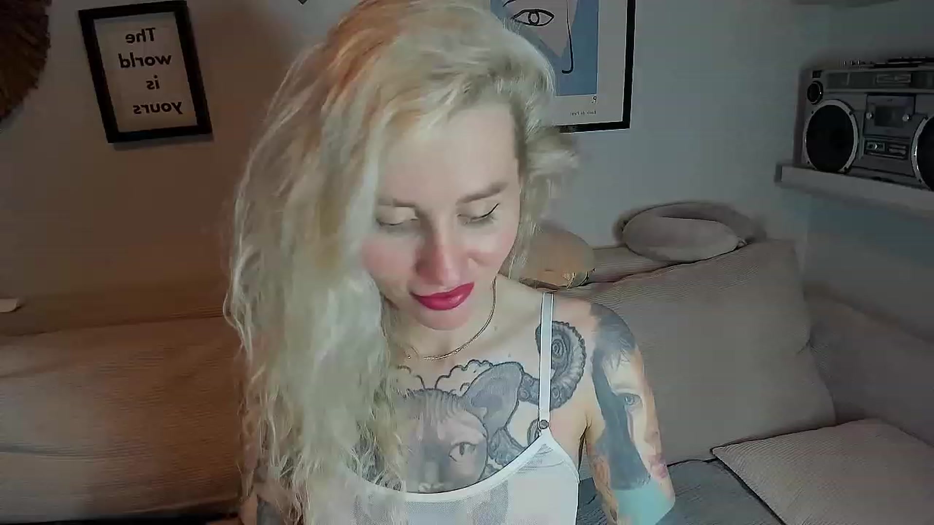 Gallery image thumbnail from Alexa_Smithhh's myfreecams stream on, 08/18/2023, 21:23 image 19 of 20