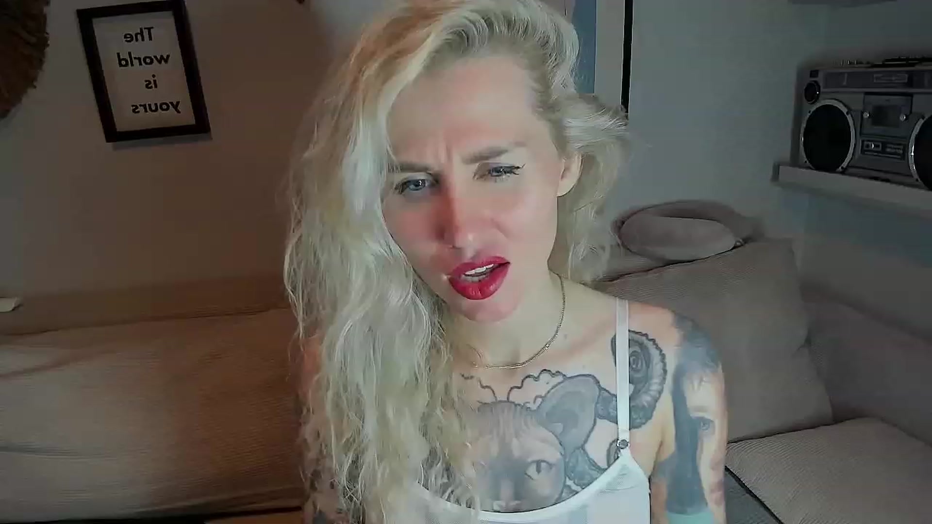 Gallery image thumbnail from Alexa_Smithhh's myfreecams stream on, 08/18/2023, 21:23 image 17 of 20