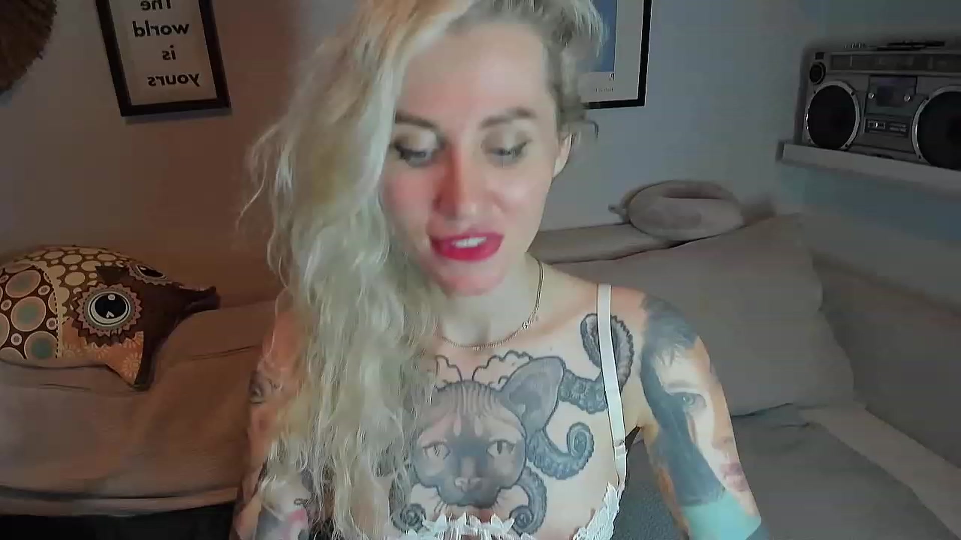 Gallery image thumbnail from Alexa_Smithhh's myfreecams stream on, 08/19/2023, 19:26 image 19 of 20