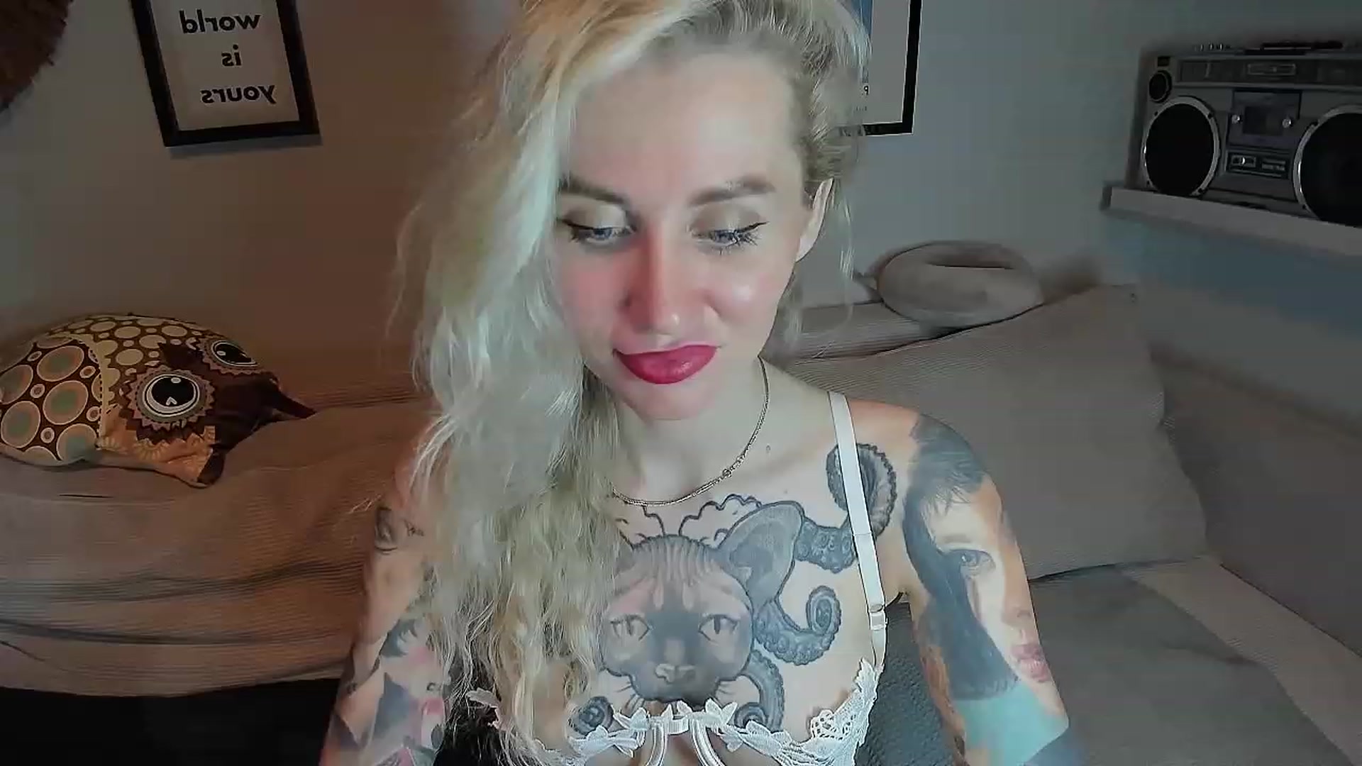 Gallery image thumbnail from Alexa_Smithhh's myfreecams stream on, 08/19/2023, 19:26 image 11 of 20