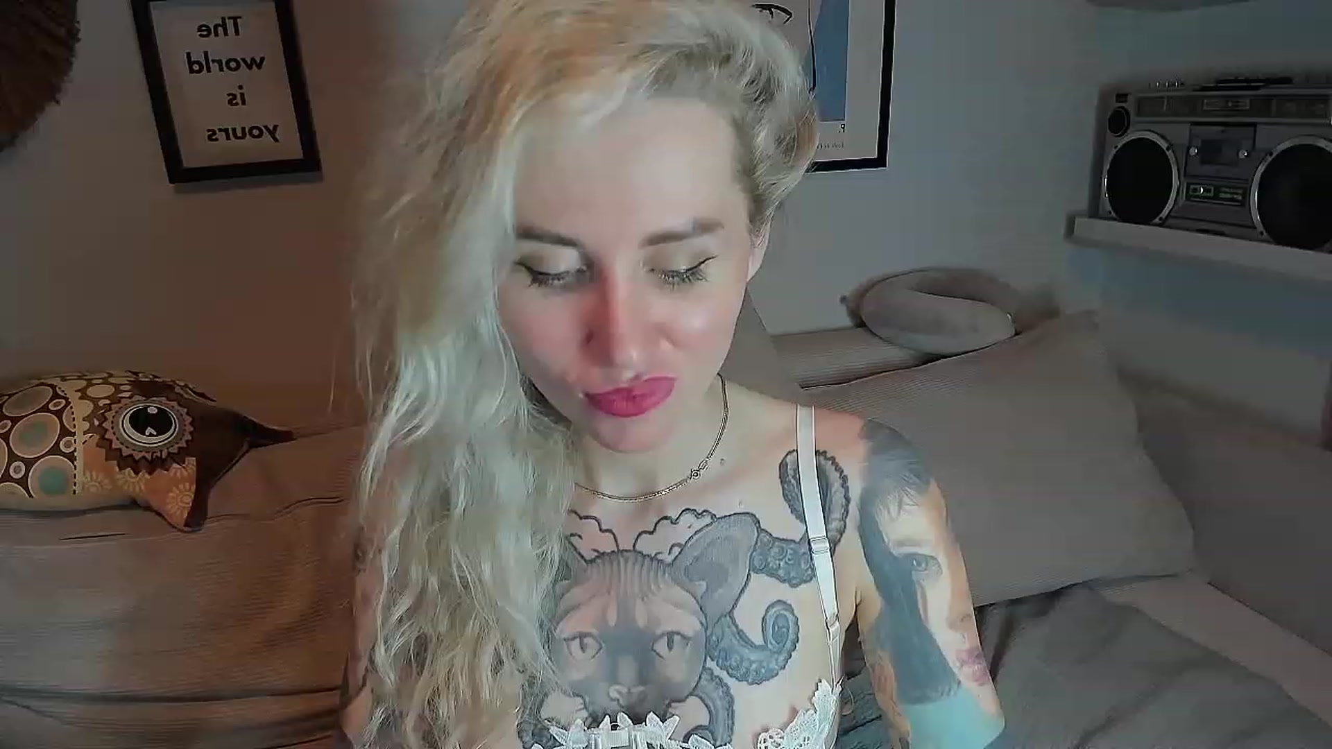 Gallery image thumbnail from Alexa_Smithhh's myfreecams stream on, 08/19/2023, 21:14 image 1 of 20