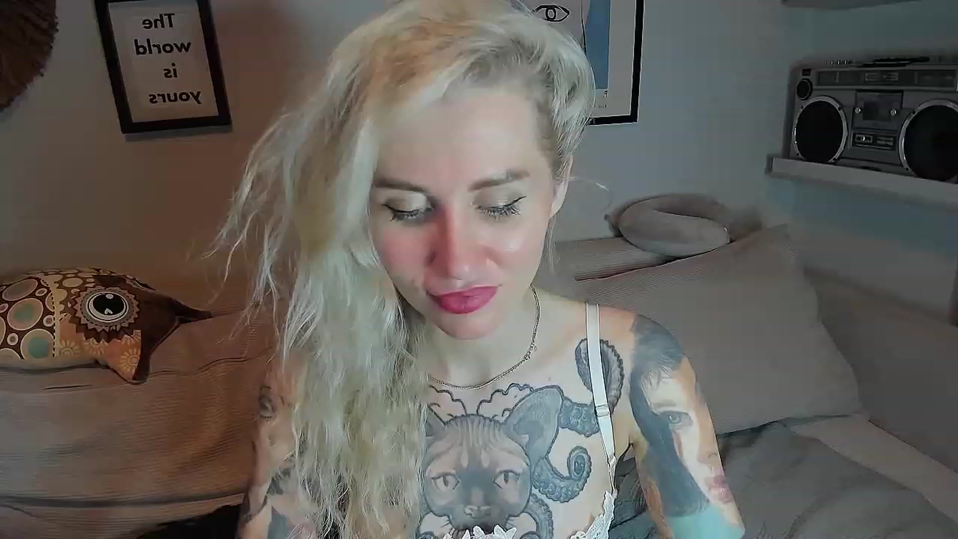 Gallery image thumbnail from Alexa_Smithhh's myfreecams stream on, 08/19/2023, 21:14 image 11 of 20