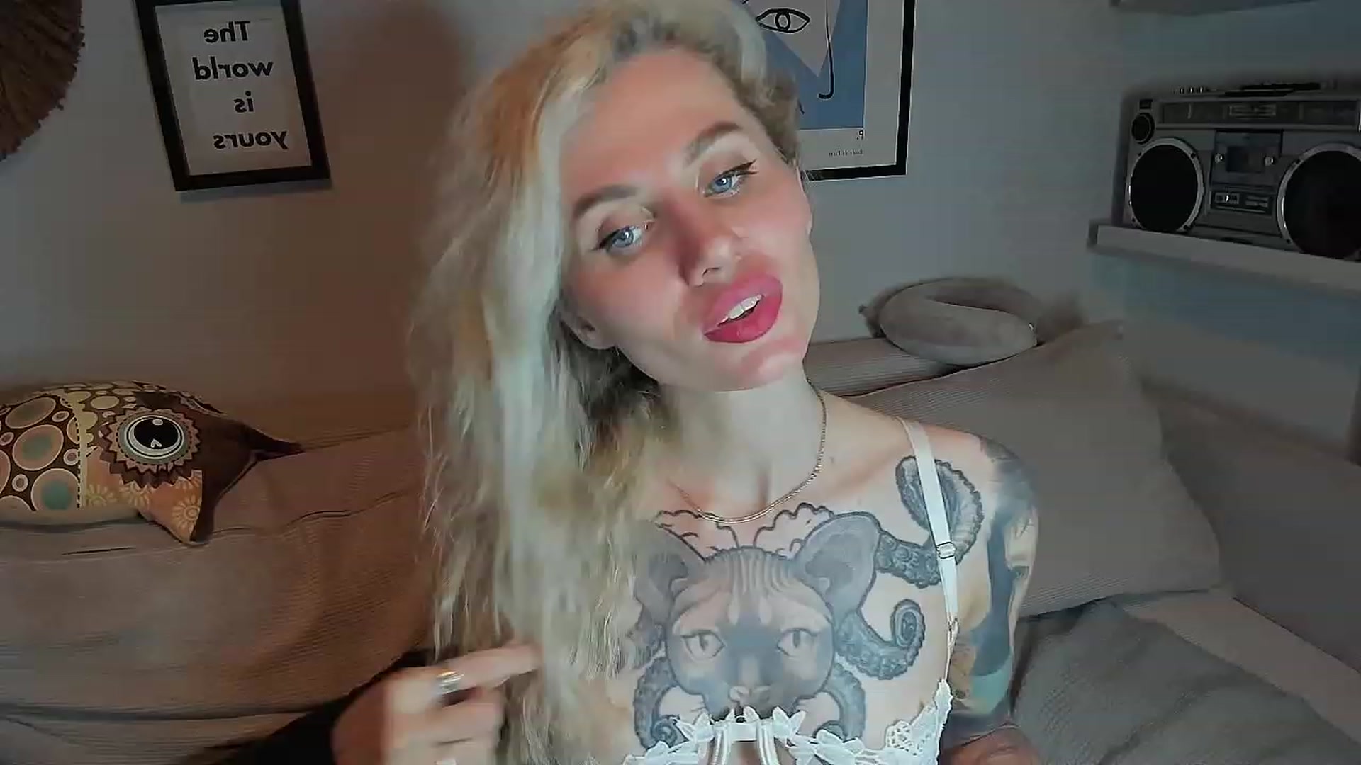 Gallery image thumbnail from Alexa_Smithhh's myfreecams stream on, 08/19/2023, 21:14 image 3 of 20