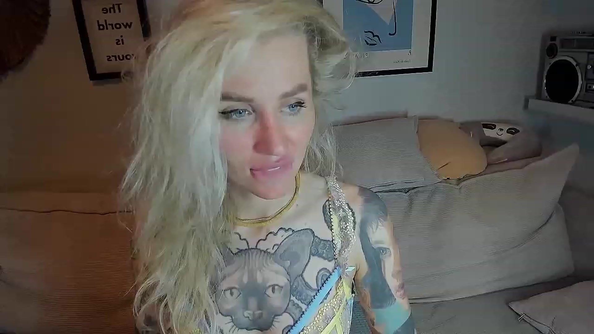 Gallery image thumbnail from Alexa_Smithhh's myfreecams stream on, 08/30/2023, 20:23 image 20 of 20