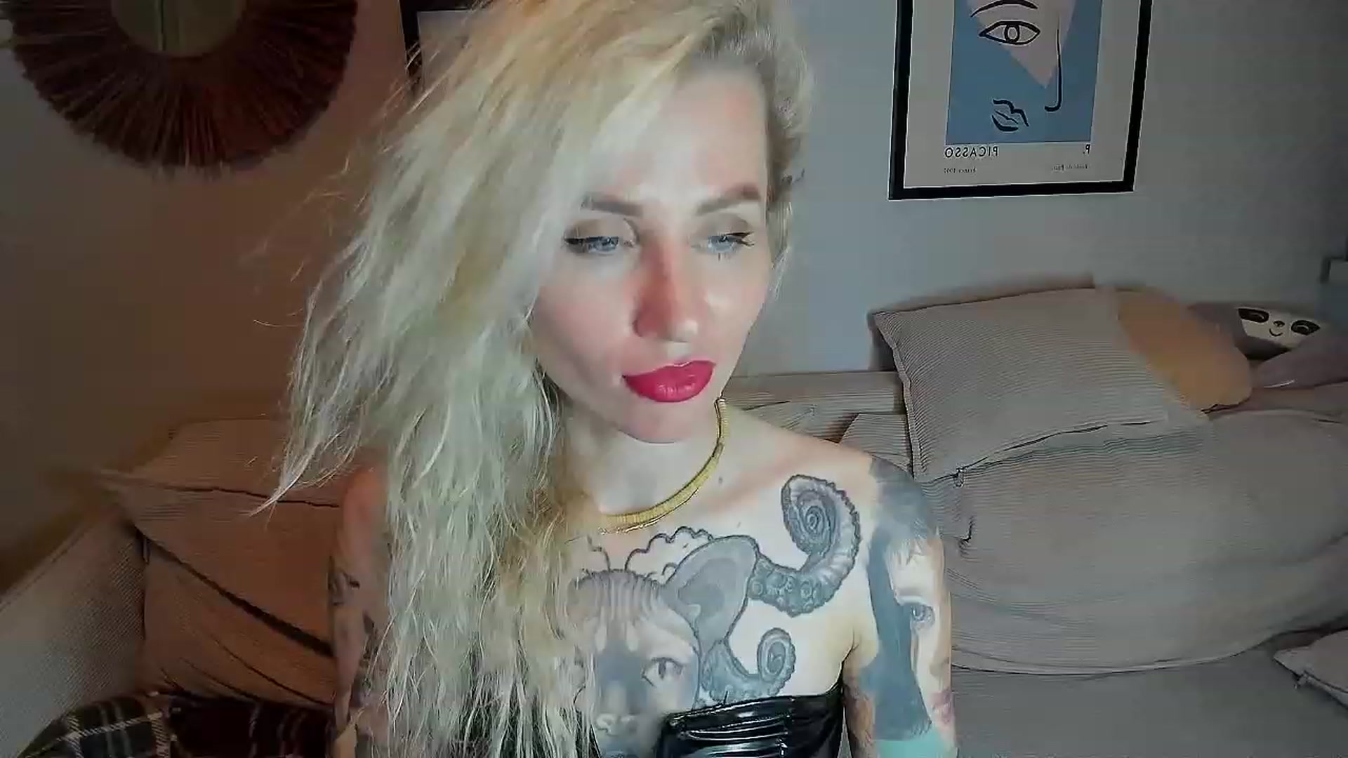 Gallery image thumbnail from Alexa_Smithhh's myfreecams stream on, 08/31/2023, 19:05 image 8 of 20