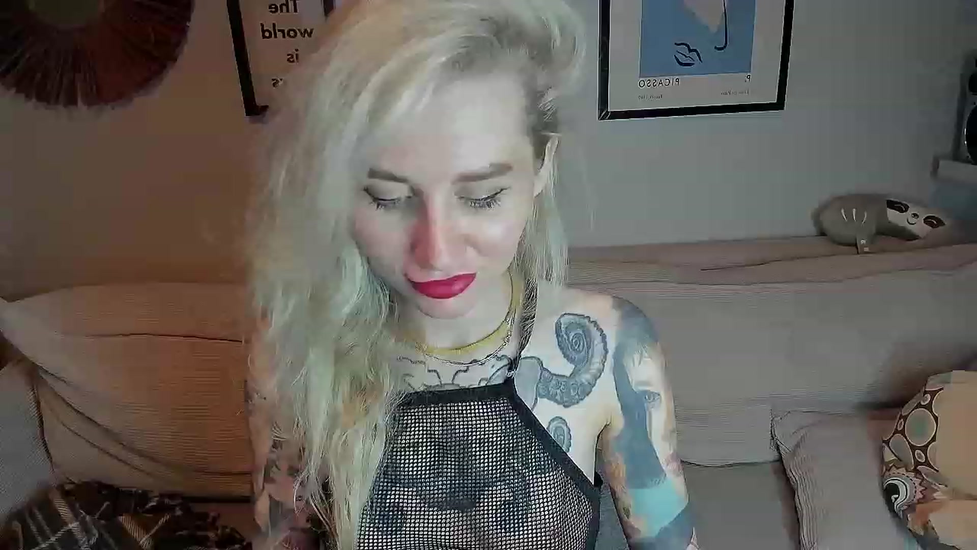 Gallery image thumbnail from Alexa_Smithhh's myfreecams stream on, 09/02/2023, 18:30 image 17 of 20