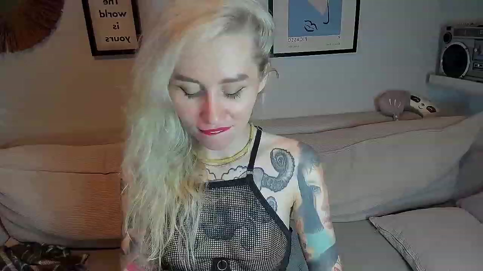 Gallery image thumbnail from Alexa_Smithhh's myfreecams stream on, 09/02/2023, 20:16 image 13 of 20