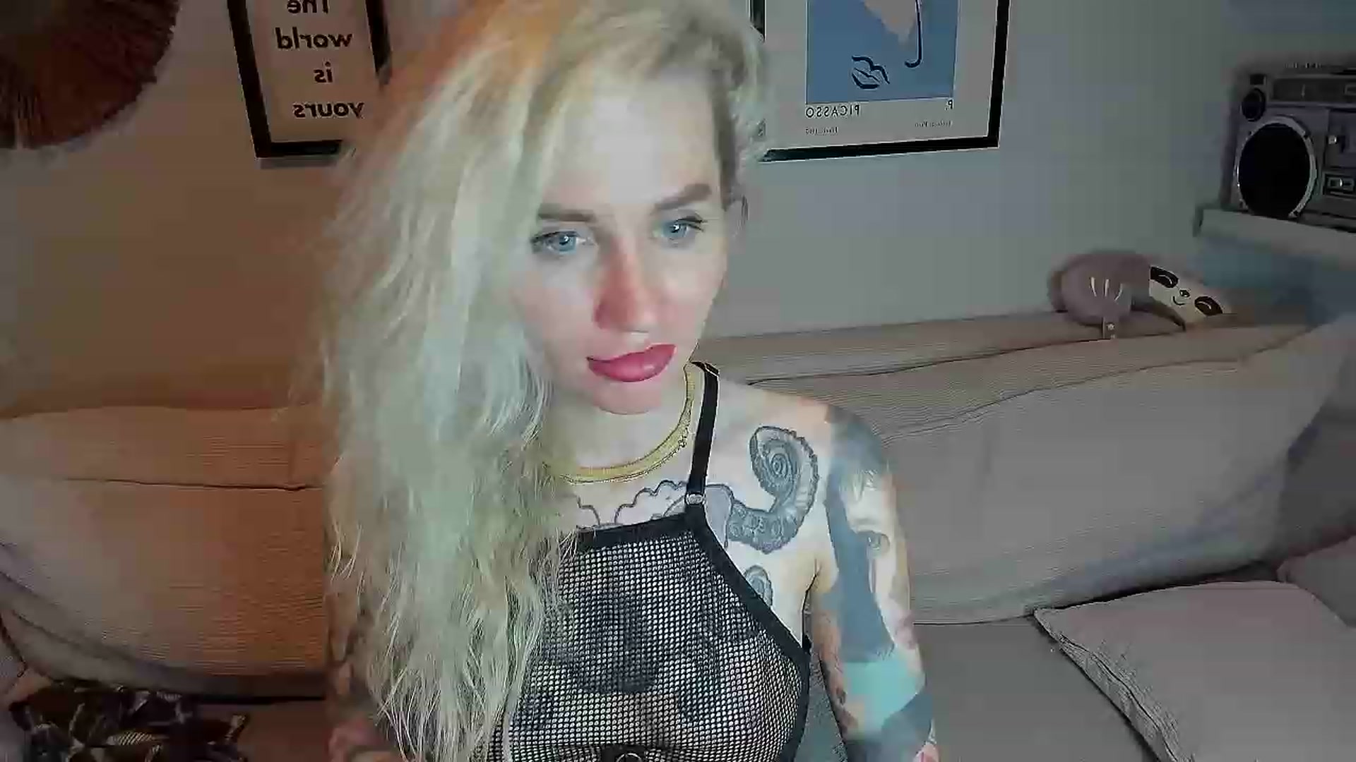 Gallery image thumbnail from Alexa_Smithhh's myfreecams stream on, 09/02/2023, 20:39 image 5 of 20