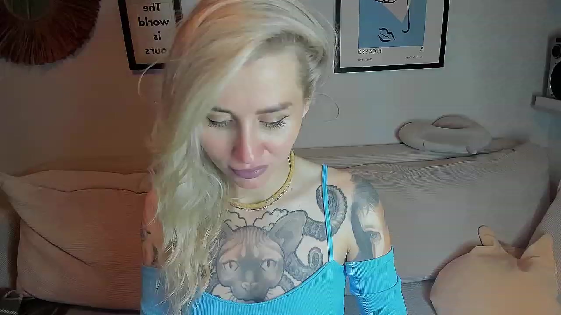 Gallery image thumbnail from Alexa_Smithhh's myfreecams stream on, 09/06/2023, 19:21 image 9 of 20