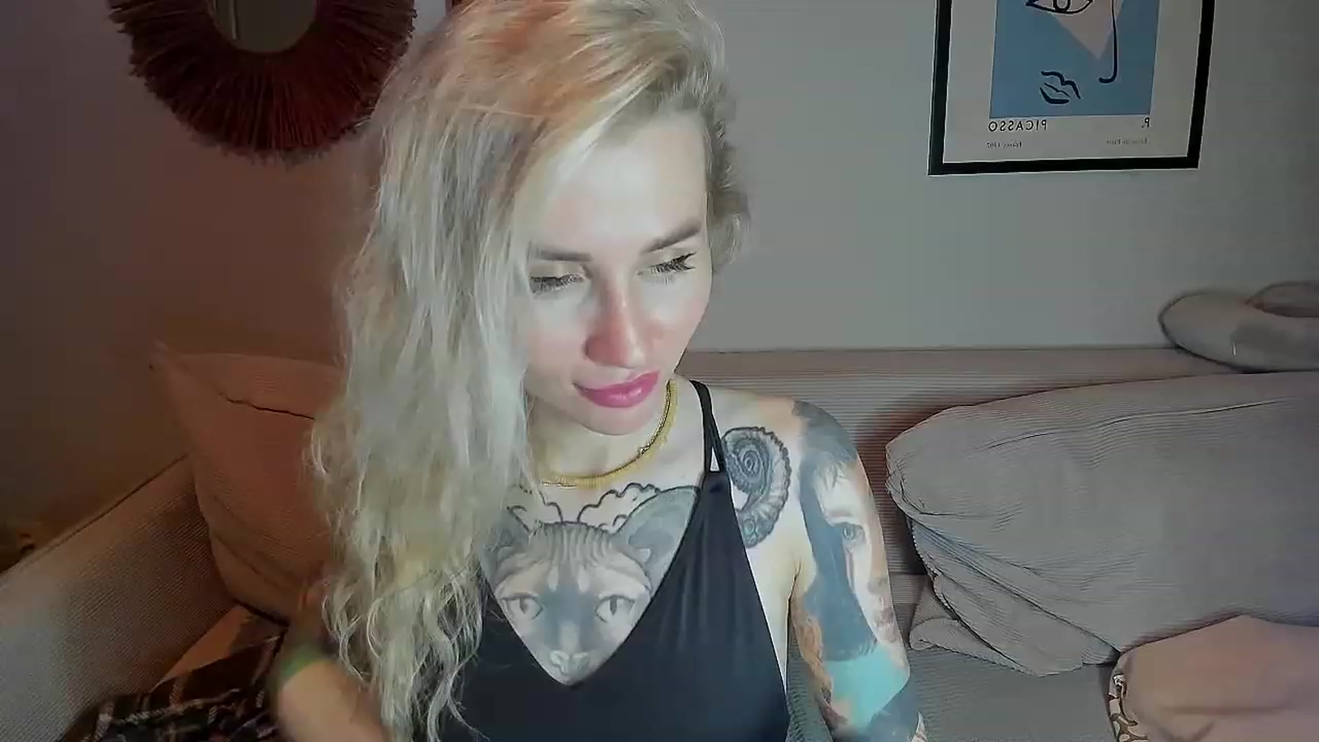 Gallery image thumbnail from Alexa_Smithhh's myfreecams stream on, 09/12/2023, 19:05 image 5 of 20