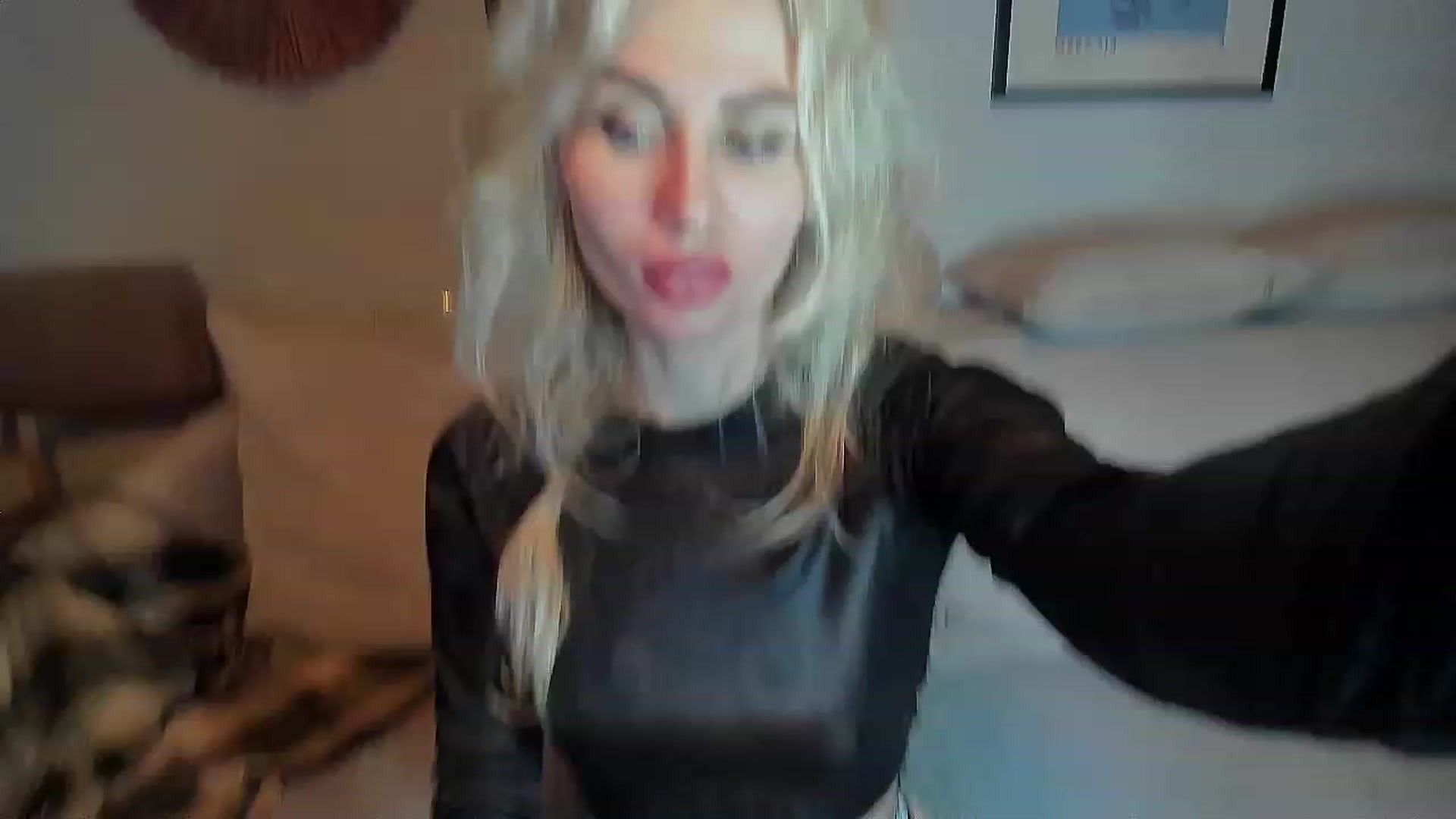 Gallery image thumbnail from Alexa_Smithhh's myfreecams stream on, 09/17/2023, 20:43 image 15 of 20