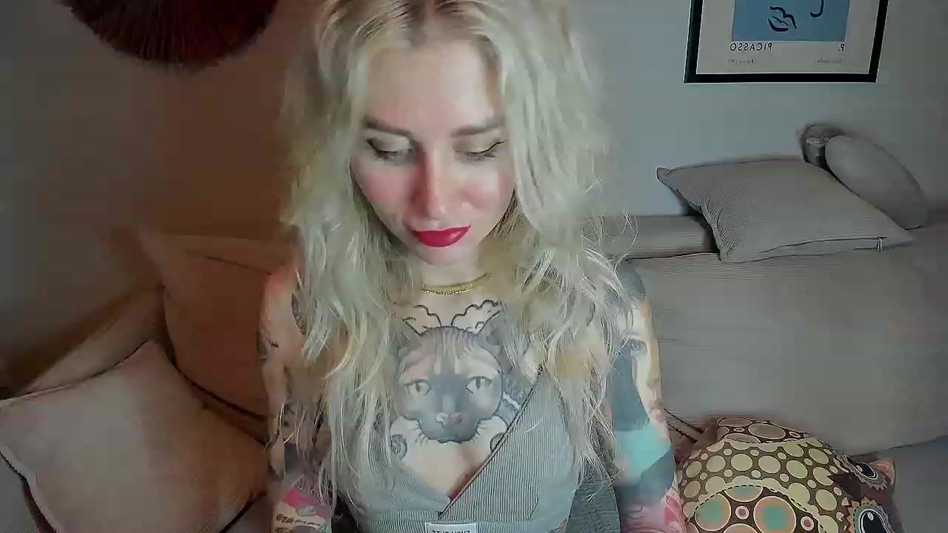 Gallery image thumbnail from Alexa_Smithhh's myfreecams stream on, 09/19/2023, 18:13 image 15 of 20