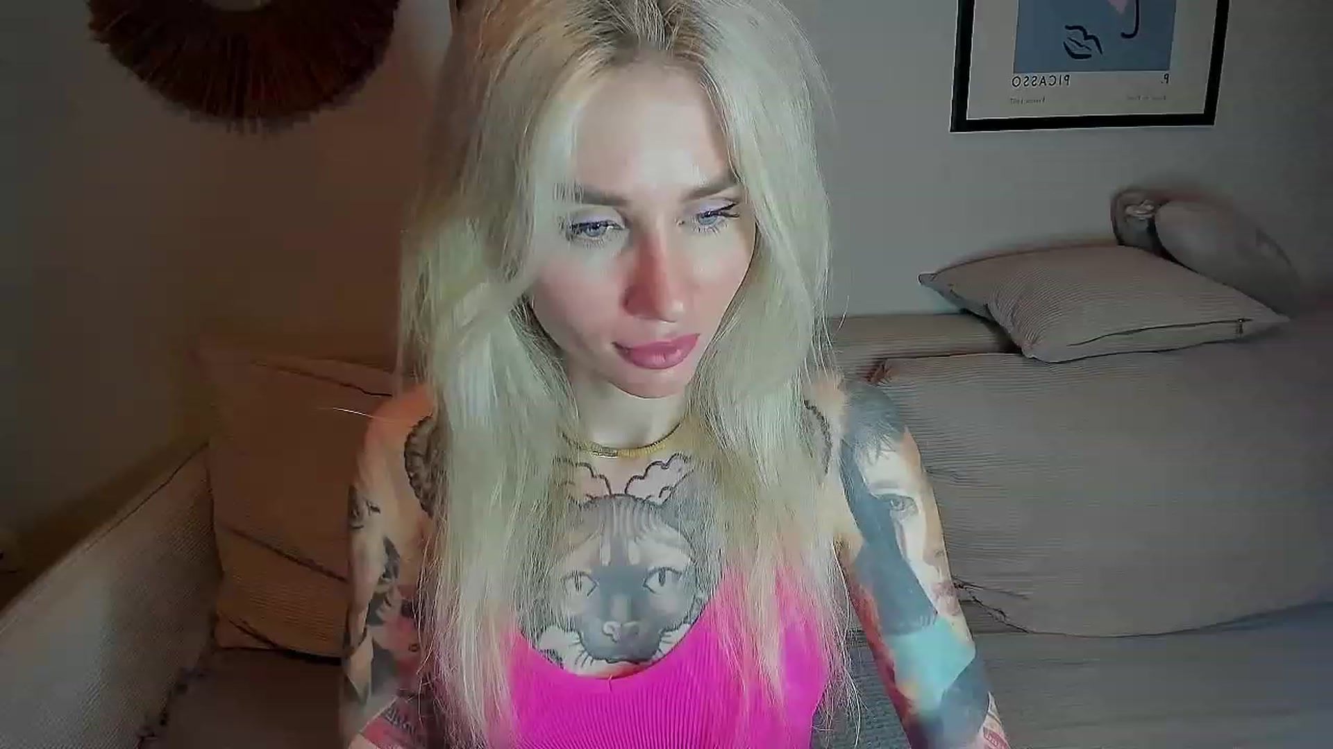 Gallery image thumbnail from Alexa_Smithhh's myfreecams stream on, 09/22/2023, 19:23 image 13 of 20