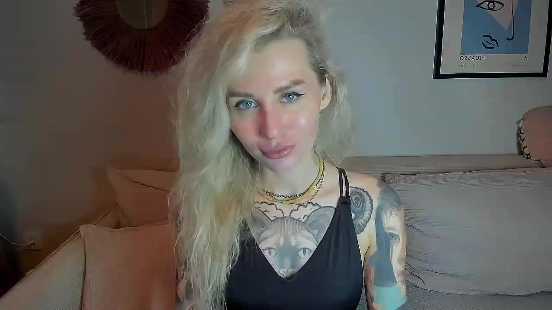 Gallery image thumbnail from Alexa_Smithhh's myfreecams stream on, 10/02/2023, 18:22 image 1 of 20