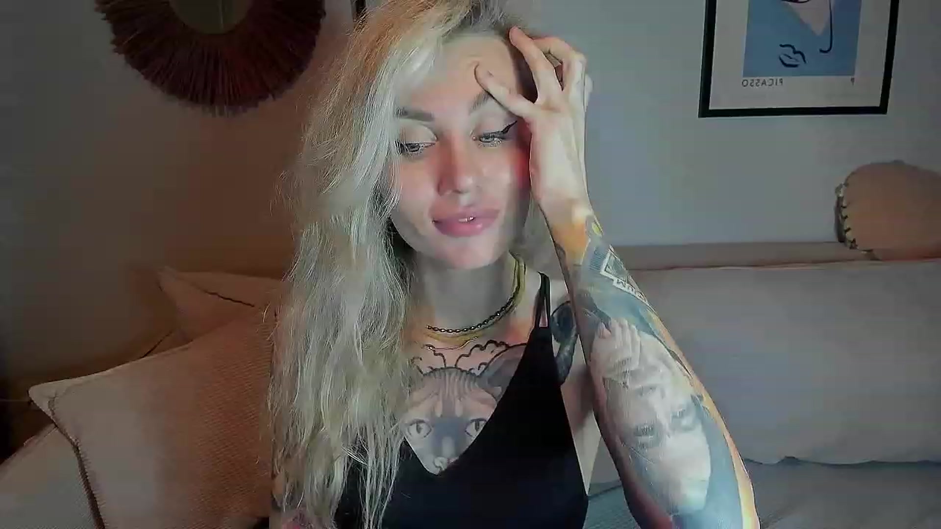 Gallery image thumbnail from Alexa_Smithhh's myfreecams stream on, 10/02/2023, 21:08 image 1 of 20