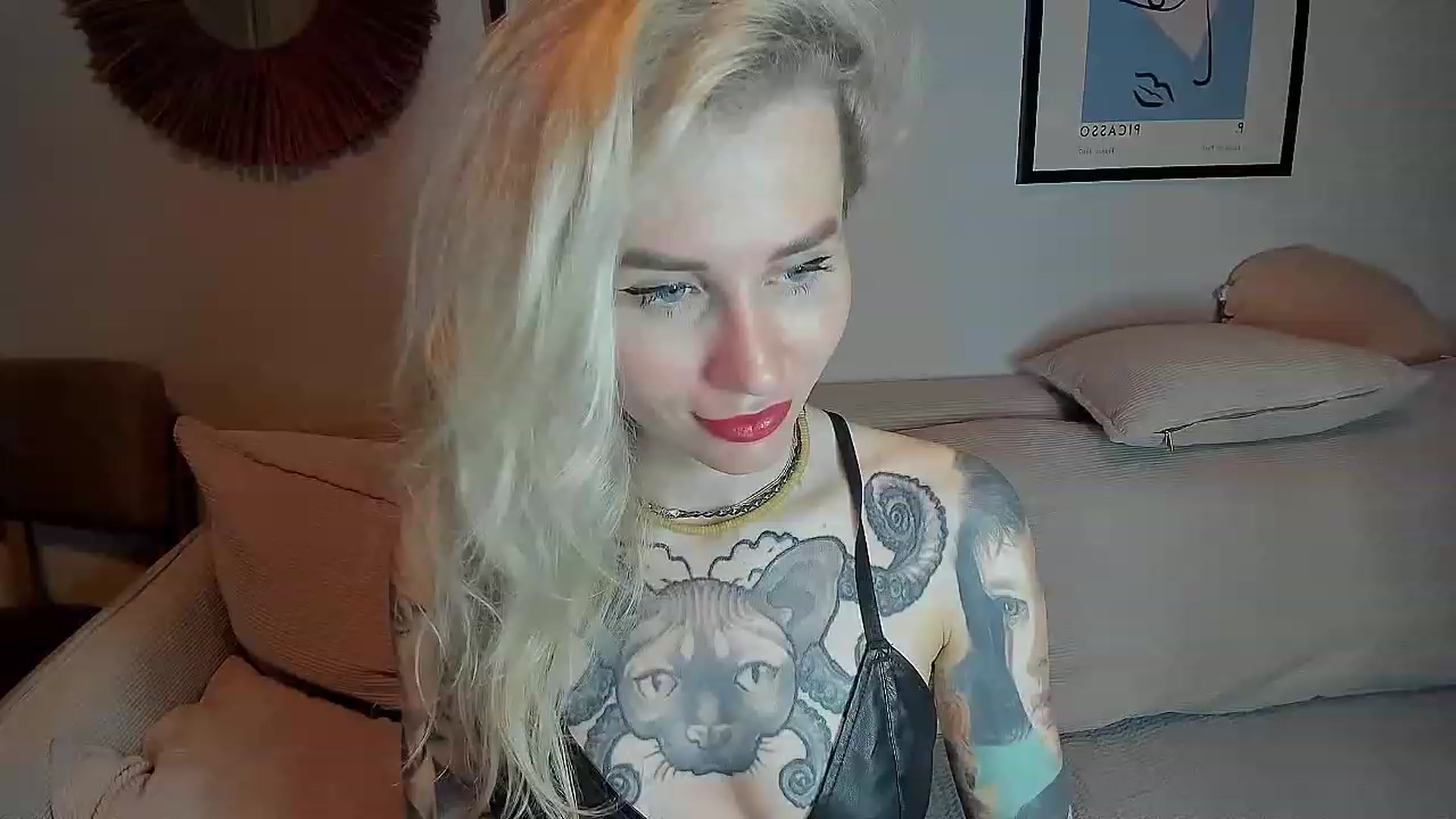 Gallery image thumbnail from Alexa_Smithhh's myfreecams stream on, 10/04/2023, 20:14 image 2 of 20