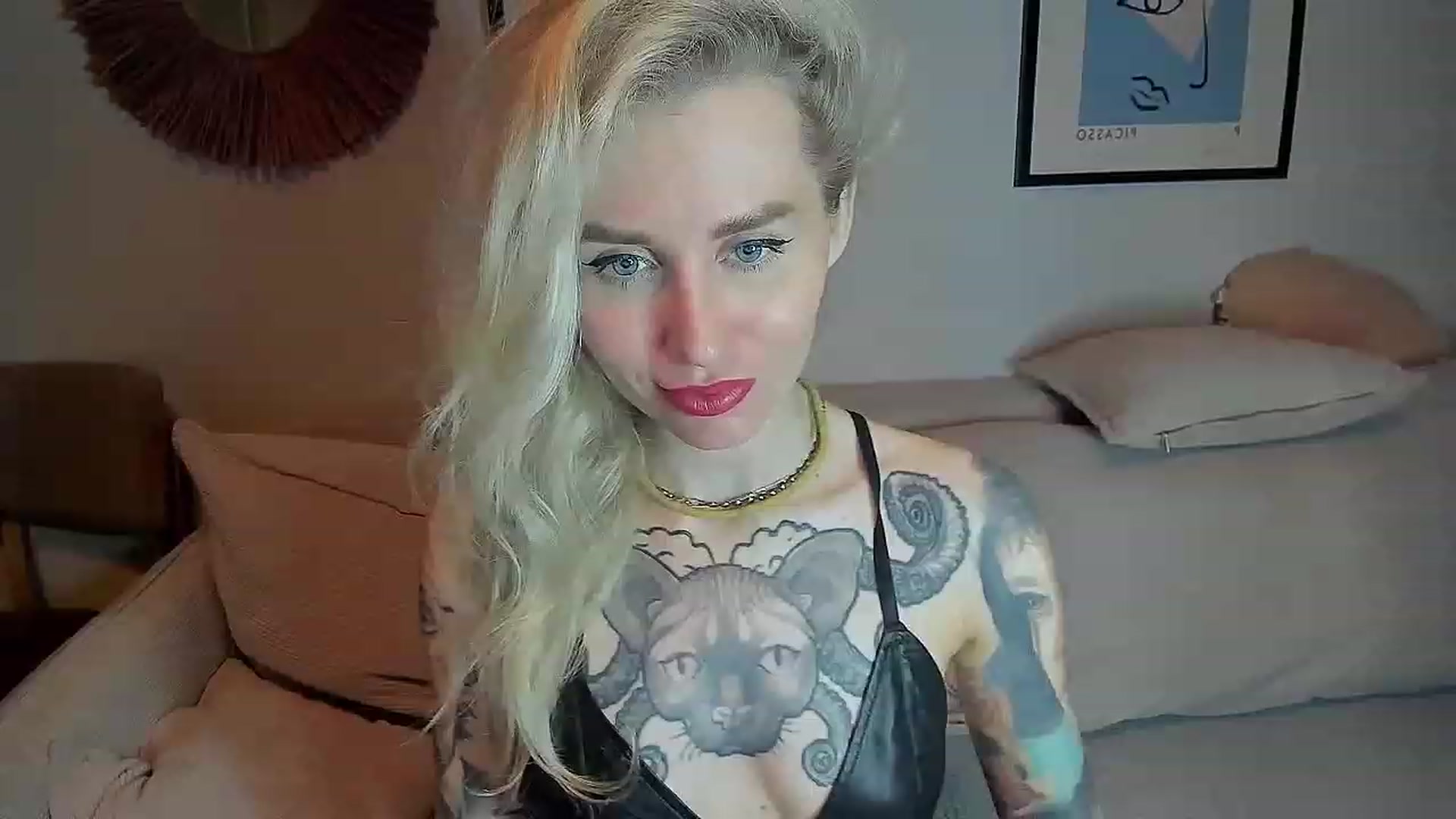 Gallery image thumbnail from Alexa_Smithhh's myfreecams stream on, 10/04/2023, 20:14 image 18 of 20