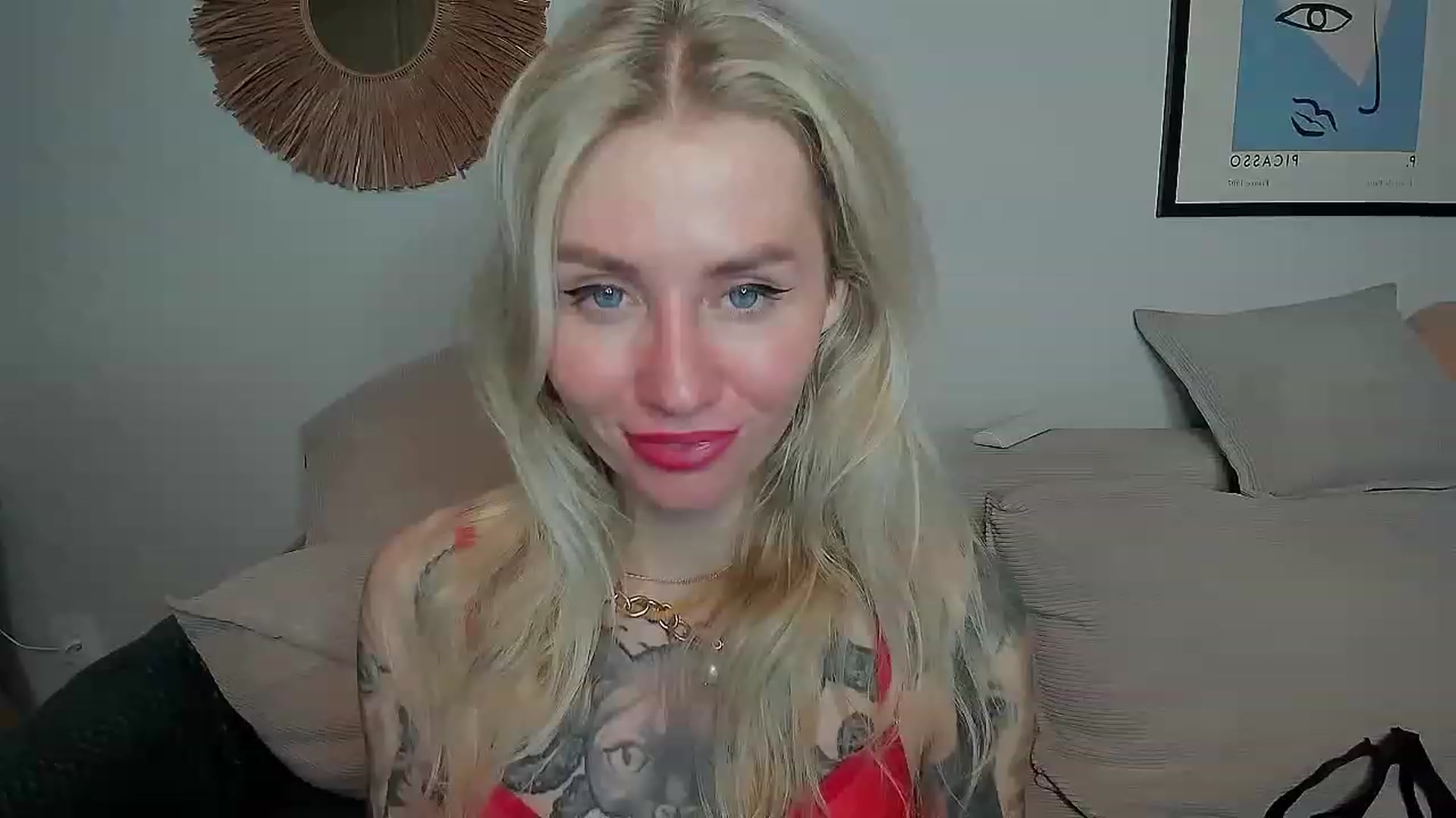 Gallery image thumbnail from Alexa_Smithhh's myfreecams stream on, 10/08/2023, 20:21 image 6 of 20