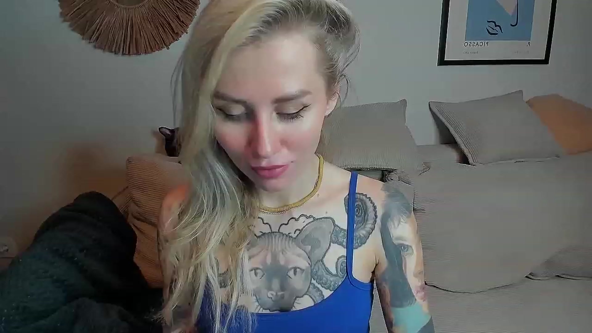 Gallery image thumbnail from Alexa_Smithhh's myfreecams stream on, 10/09/2023, 21:26 image 15 of 20