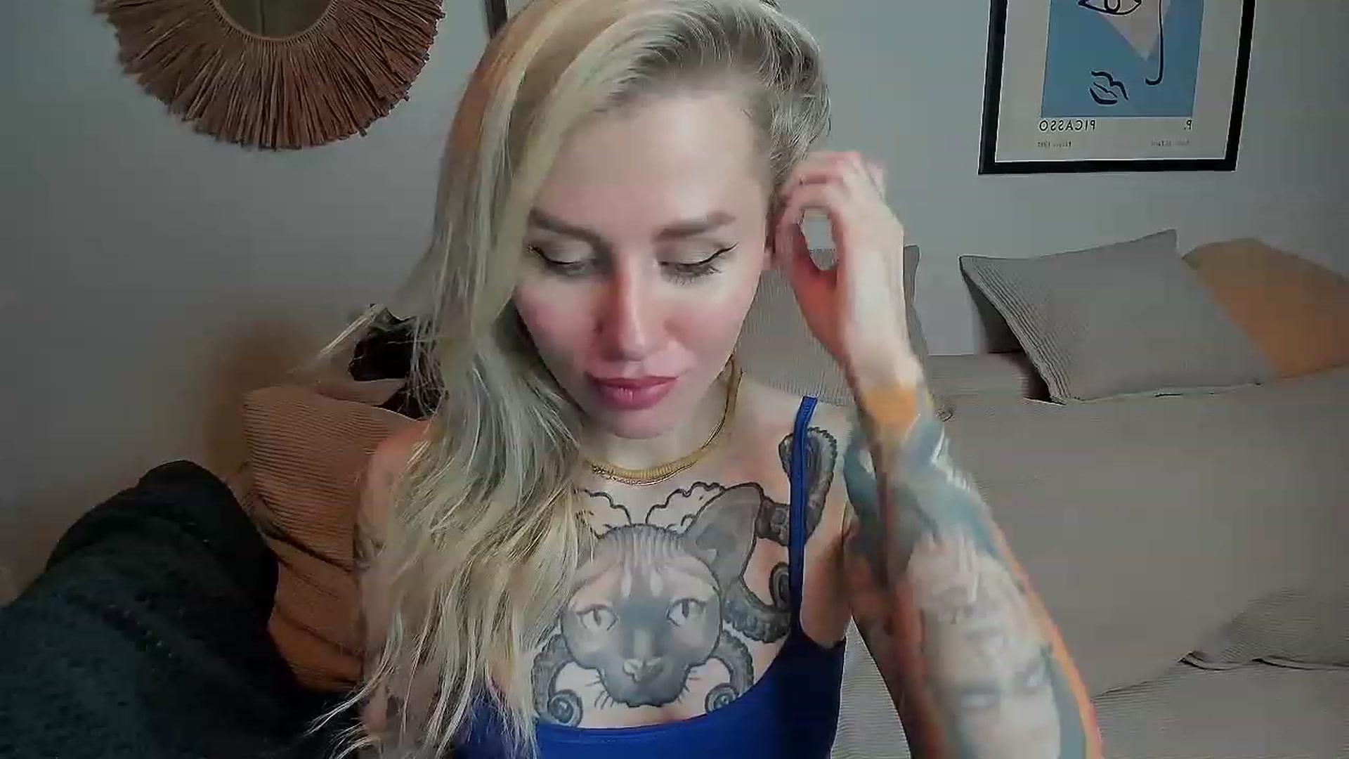 Gallery image thumbnail from Alexa_Smithhh's myfreecams stream on, 10/09/2023, 21:26 image 11 of 20